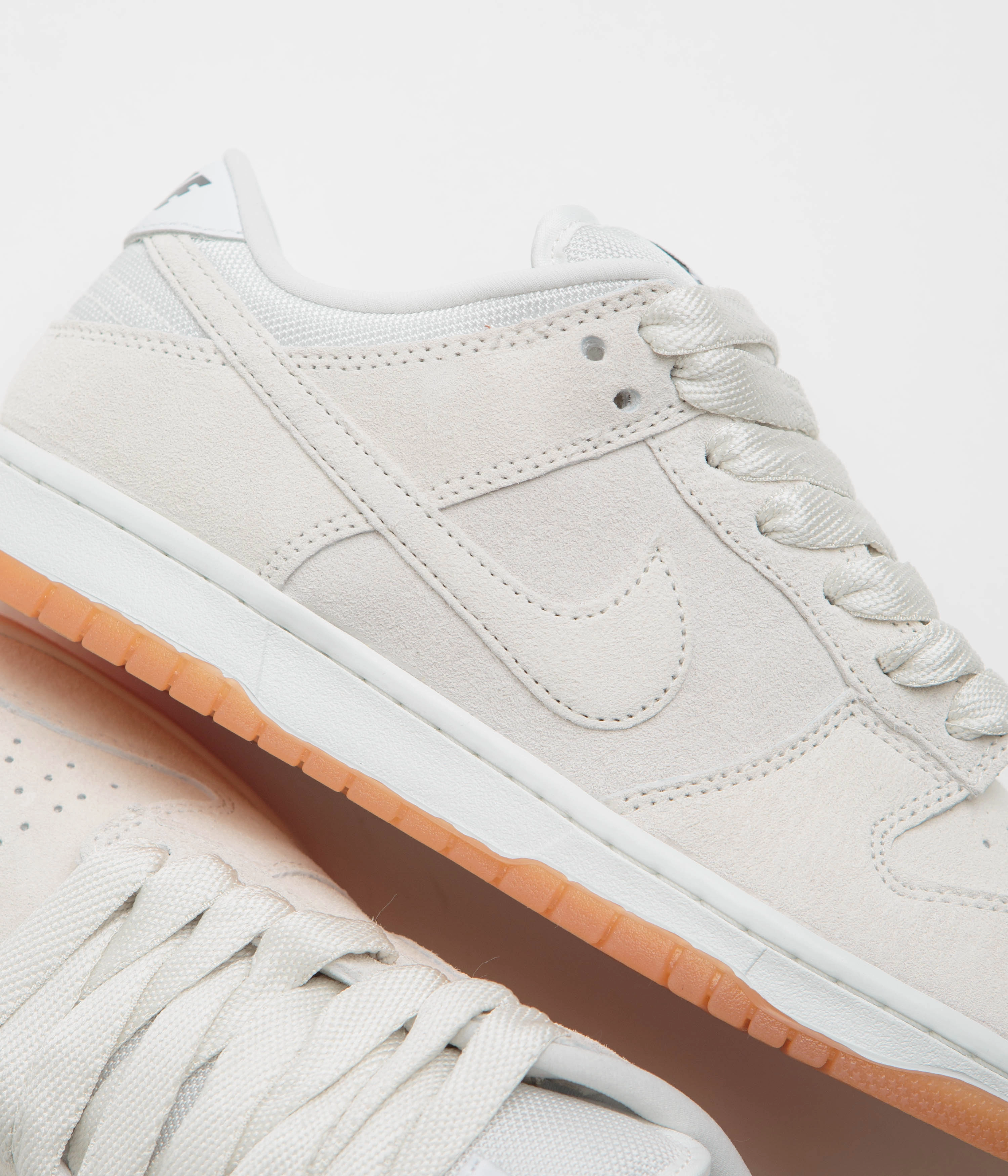 High - Endurance Build Nike SB Dunk Low Pro B Shoes - Pale Ivory / Pale Ivory - Summit White - White
