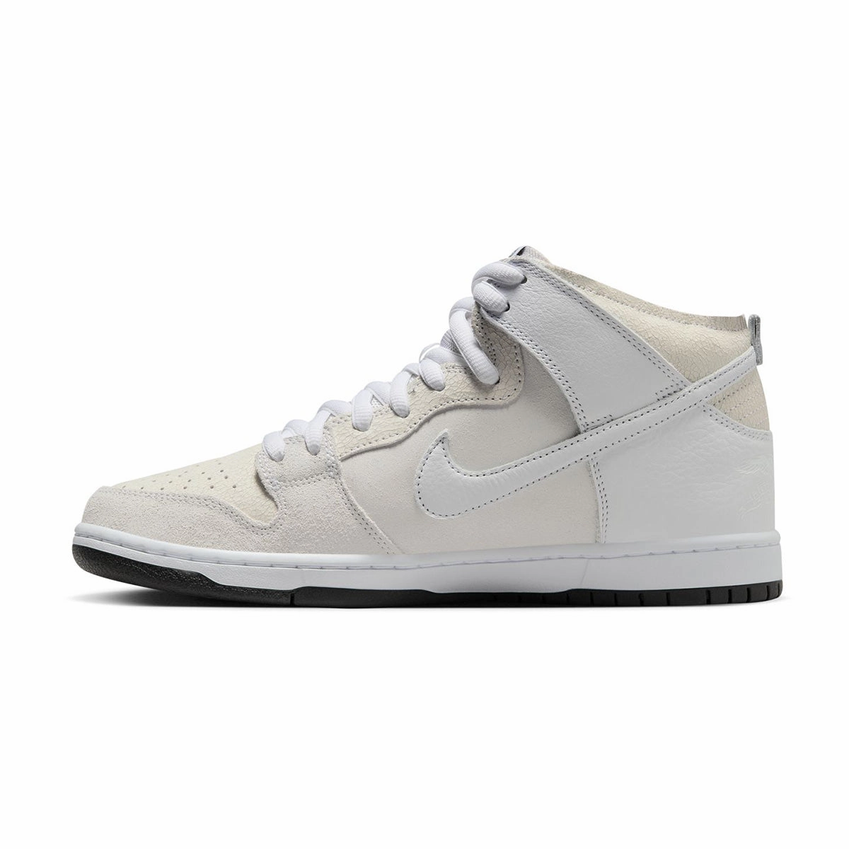High-performance piece   Antihero SB Dunk Hi 'White'