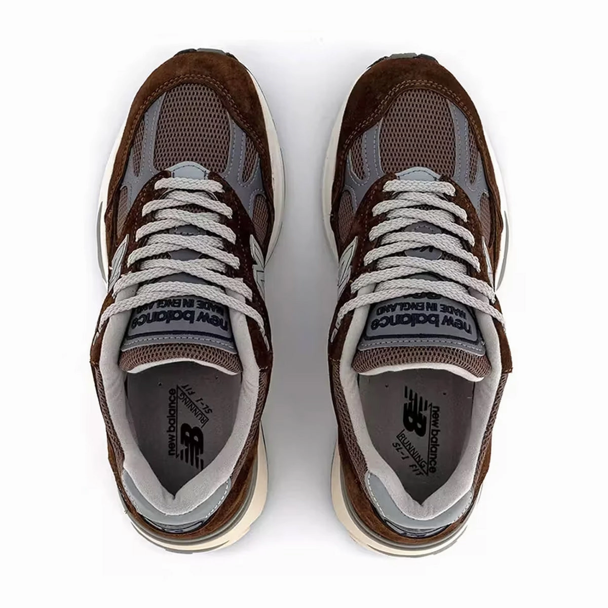 in UK 991 'Brown Grey' Easy Motion