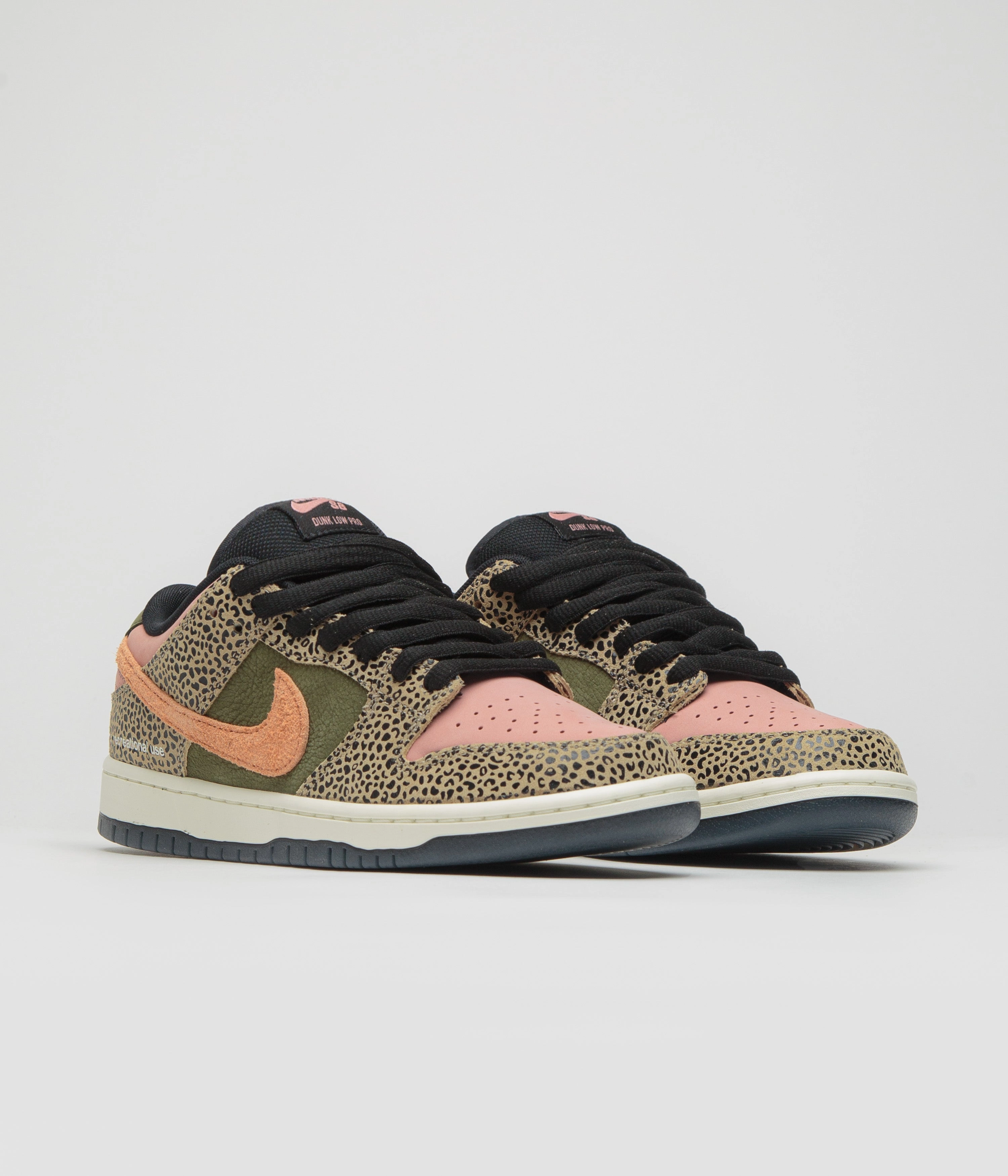 Indoor sports Nike SB x Arts-Rec Dunk Low Pro Shoes - Khaki / Amber Brown - Rough Green - Rust Pink