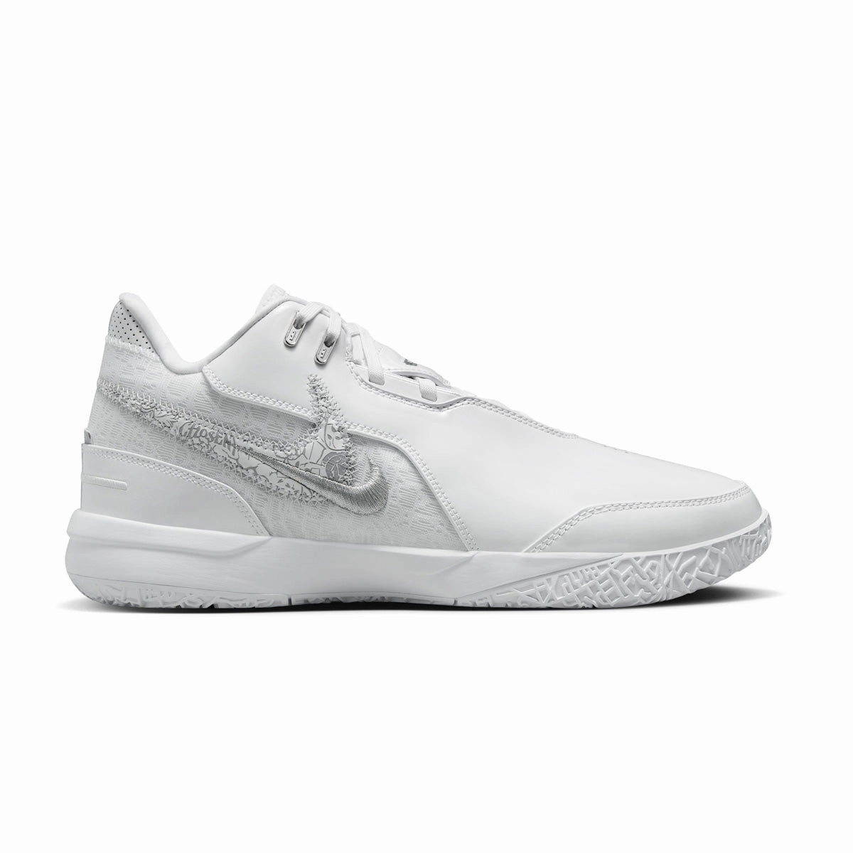 LeBron NXXT Gen AMPD EP 'White Smoke Grey' Pose Time Warm Keep