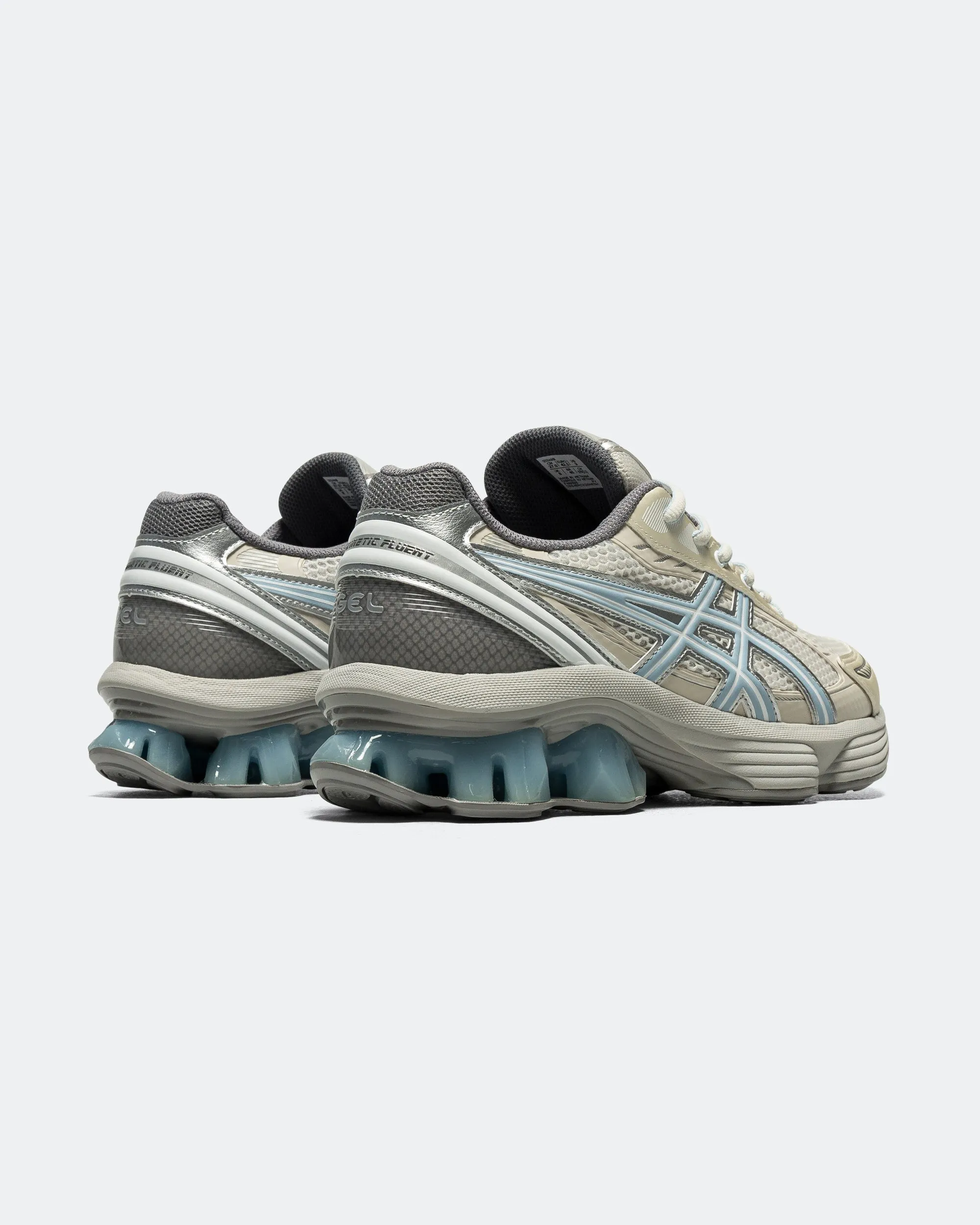 Light Walk-Step Glide-Out Gel-Kinetic Fluent x EMMI - Cream/Soft Sky