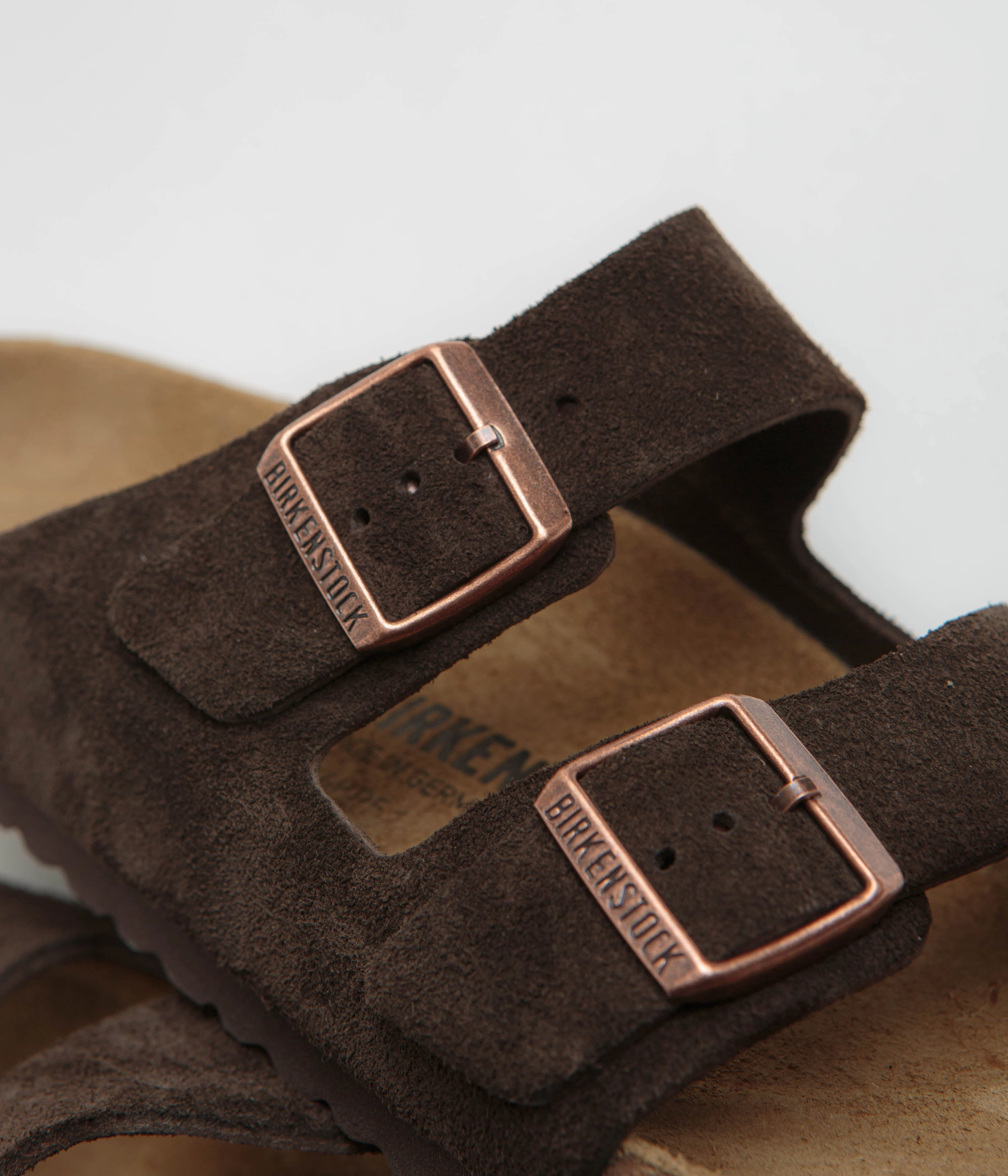 Lightweight Ease Birkenstock Arizona Narrow Sandals - Mocca