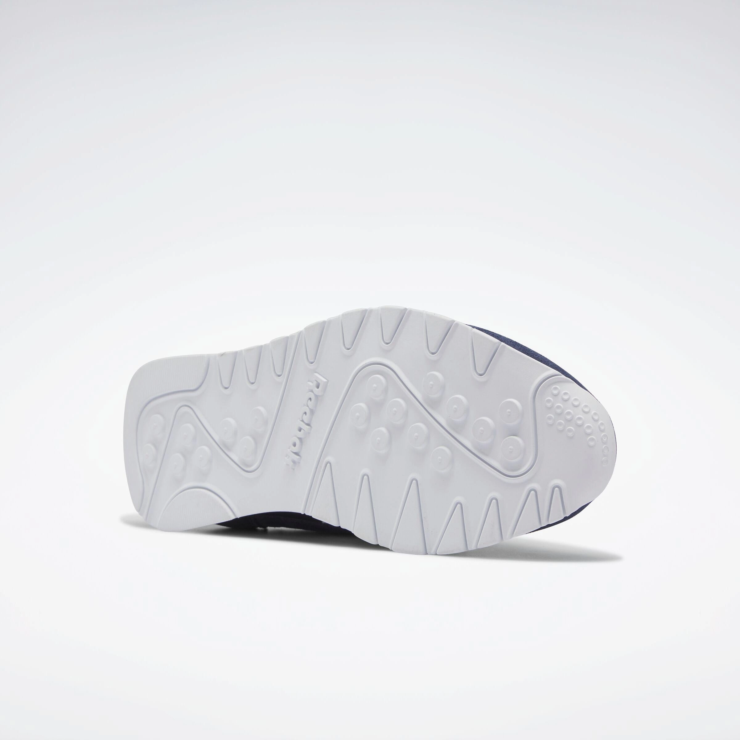 Long-Lasting Wear Reebok Footwear Men Classic Nylon Shoes VECNAV/FTWWHT/FTWWHT