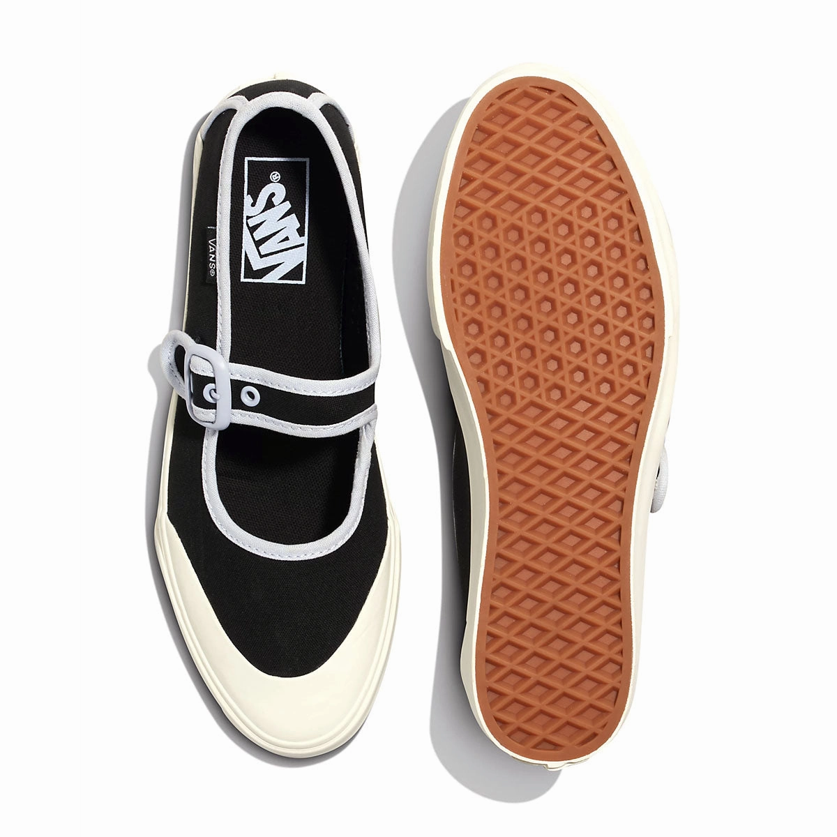 Mary Jane 'Ballerina Black' Street Edge