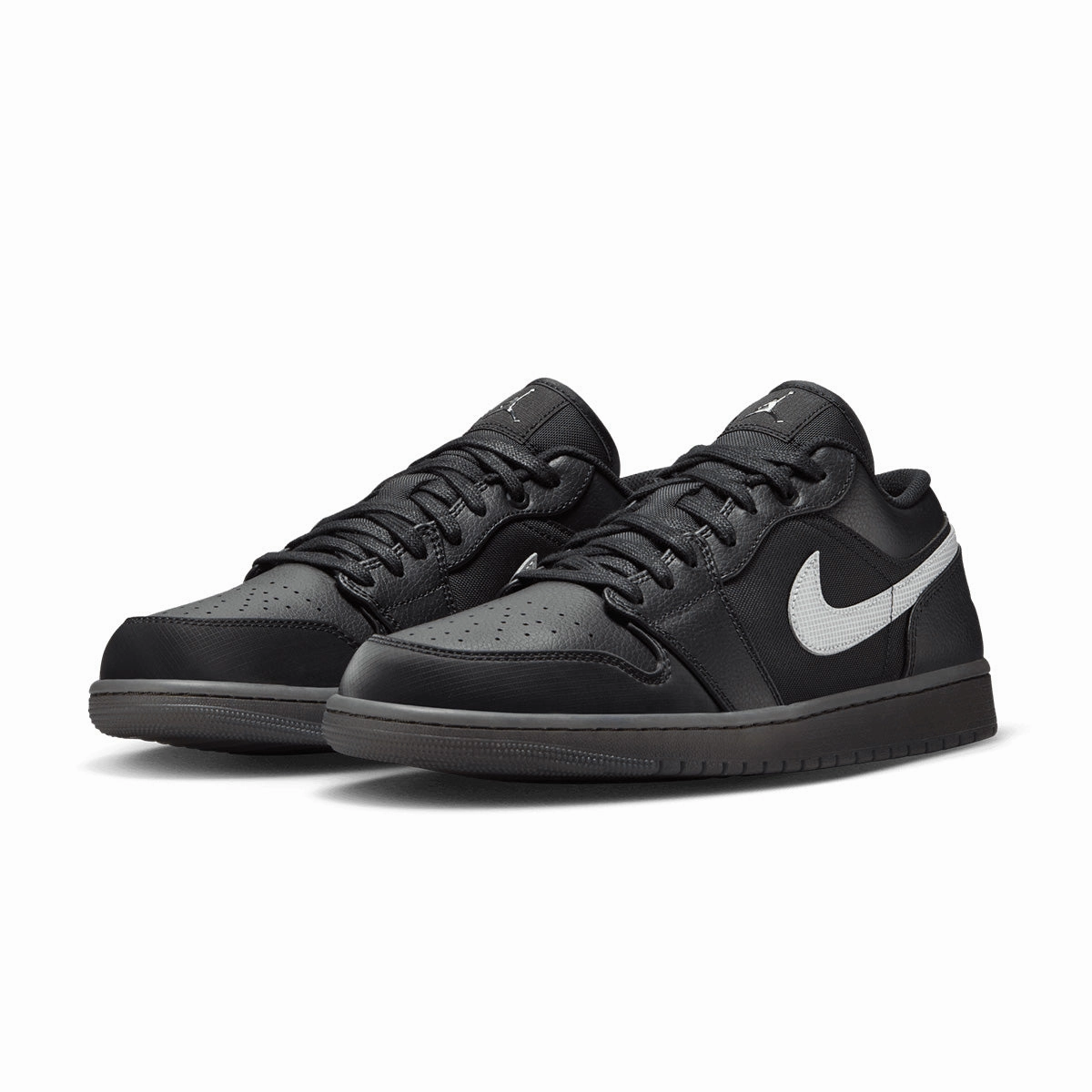 Maximum Stability Air Jordan 1 Low SE 'Dark Gum Soles'