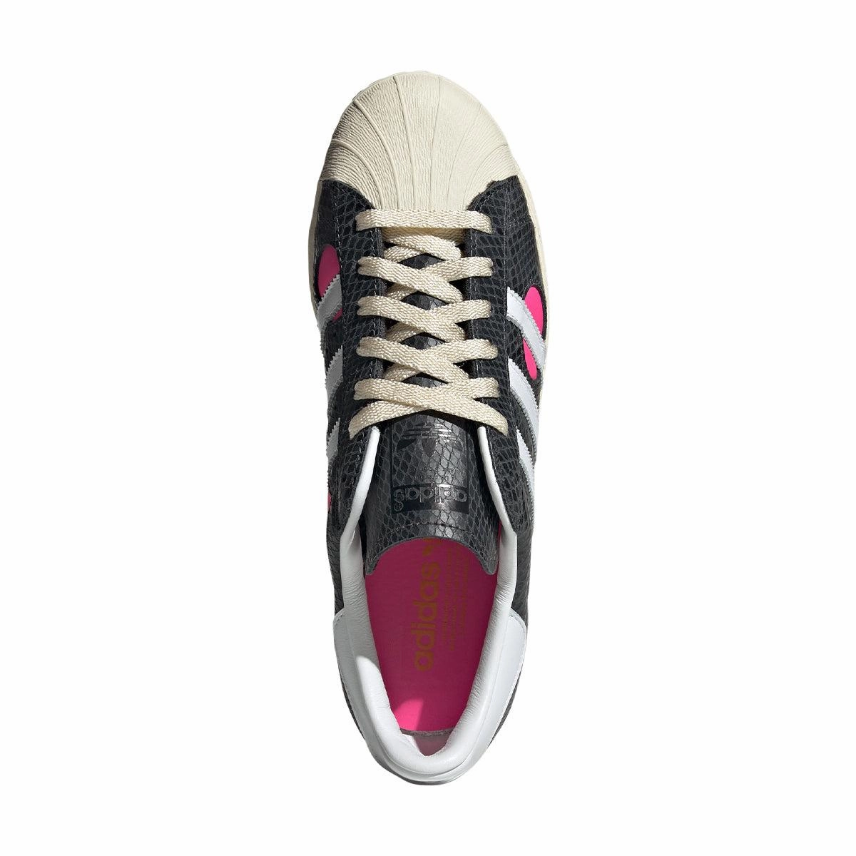 Modern Glide Step   Face Studio Superstar 82 'Carbon'