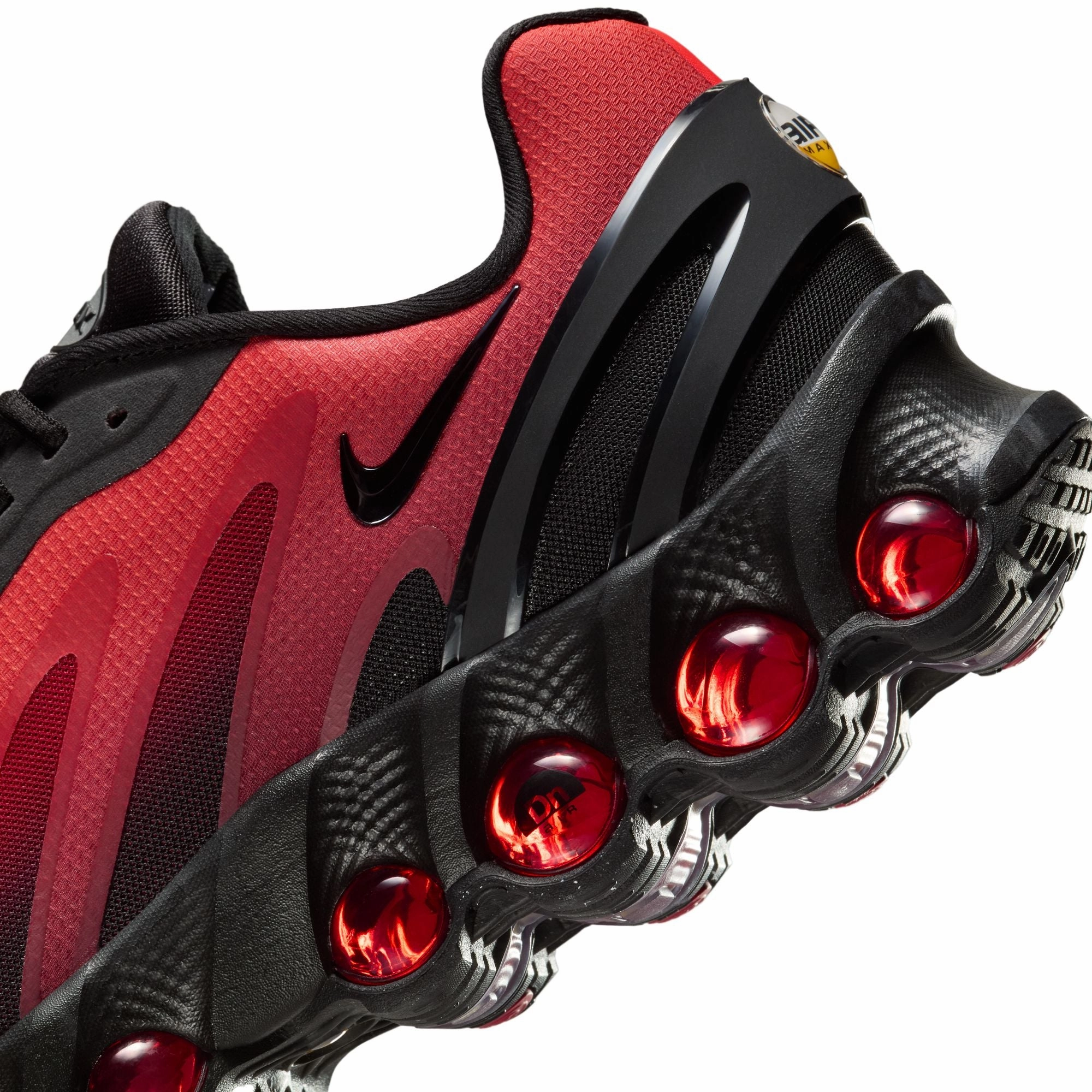 Nike Mens Air Max DN8 Shoes Durable Traction Pods