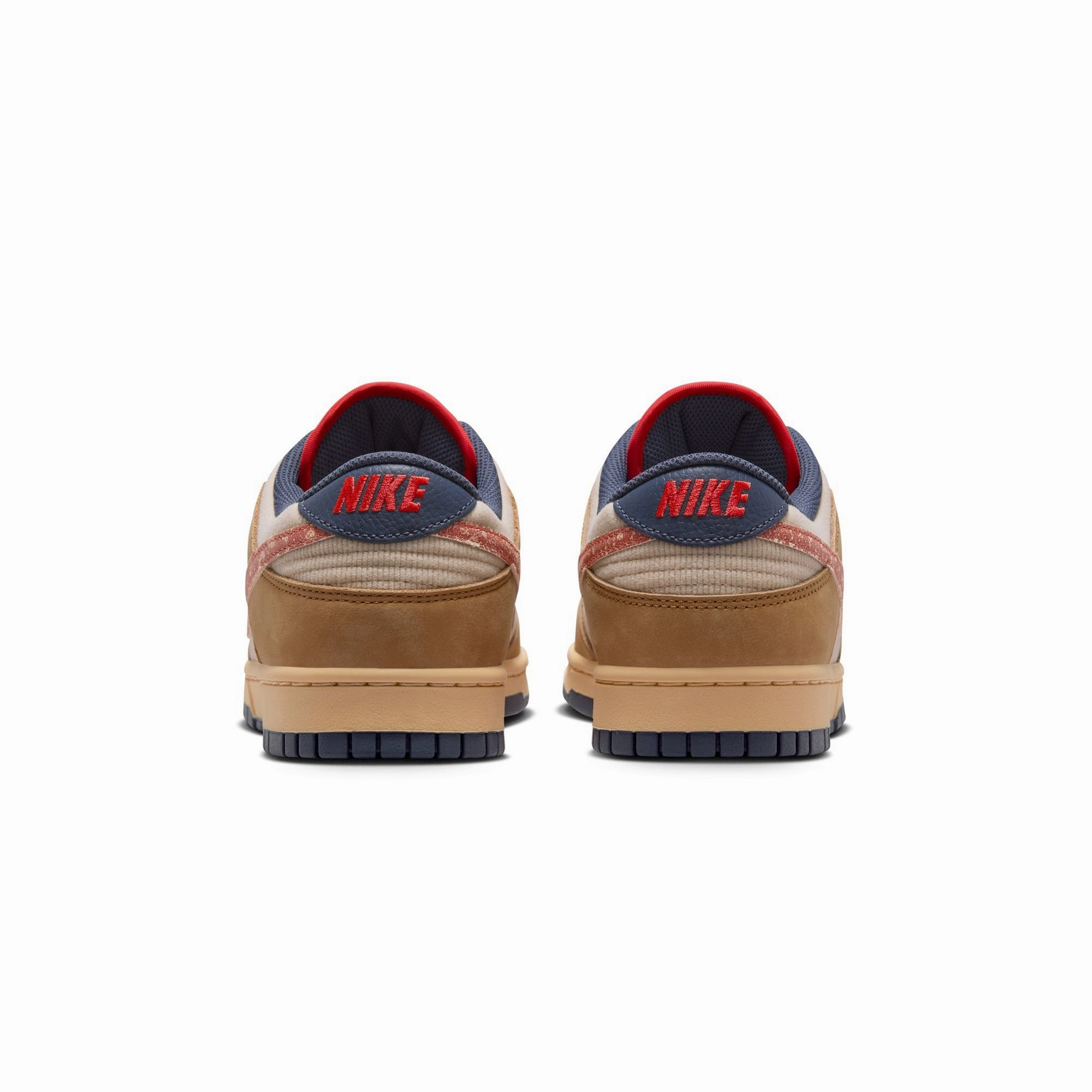 Nike Mens Dunk Low Retro SE Shoes Energy-enhancing