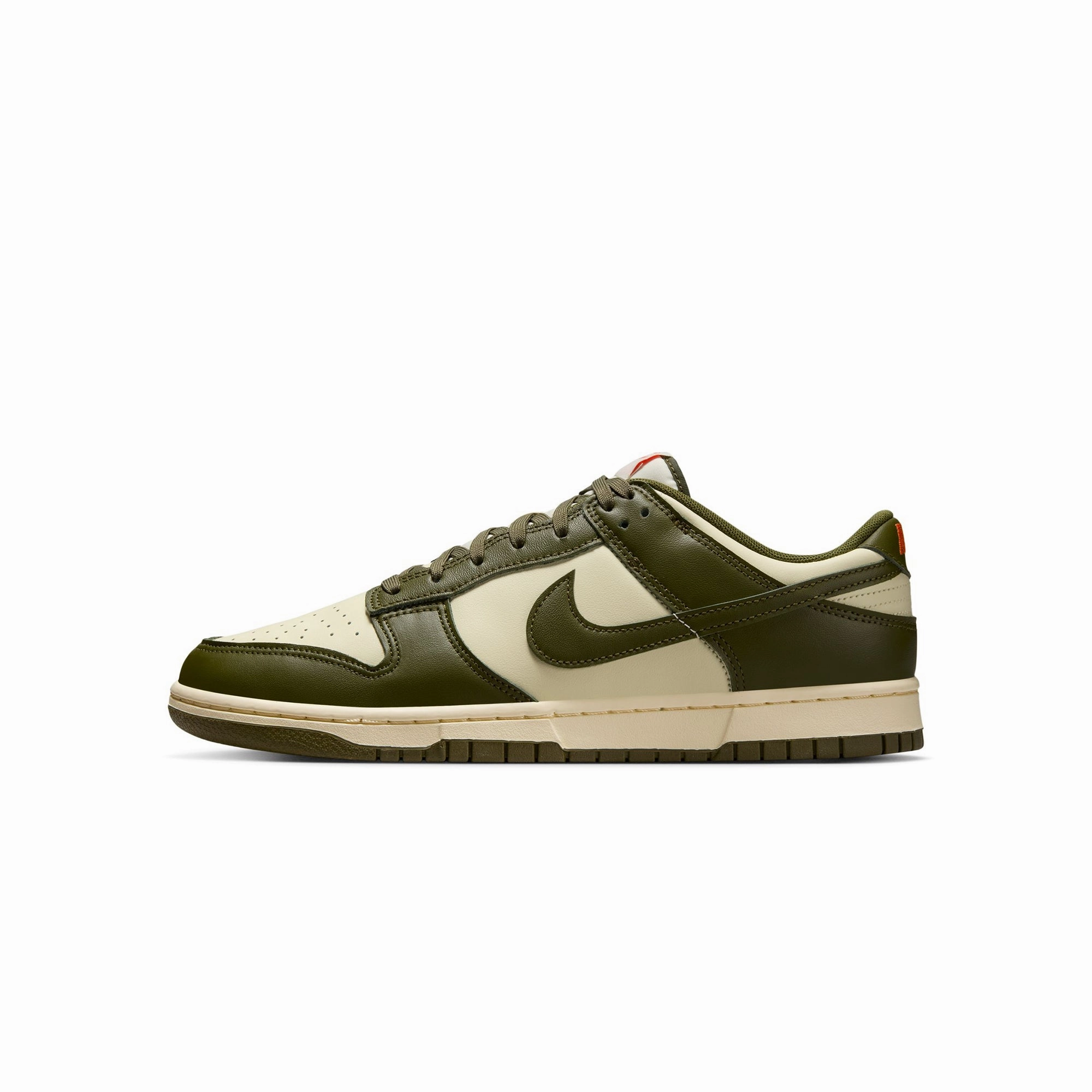Nike Mens Dunk Low Retro Shoes Everyday Wear Luxurious breathability