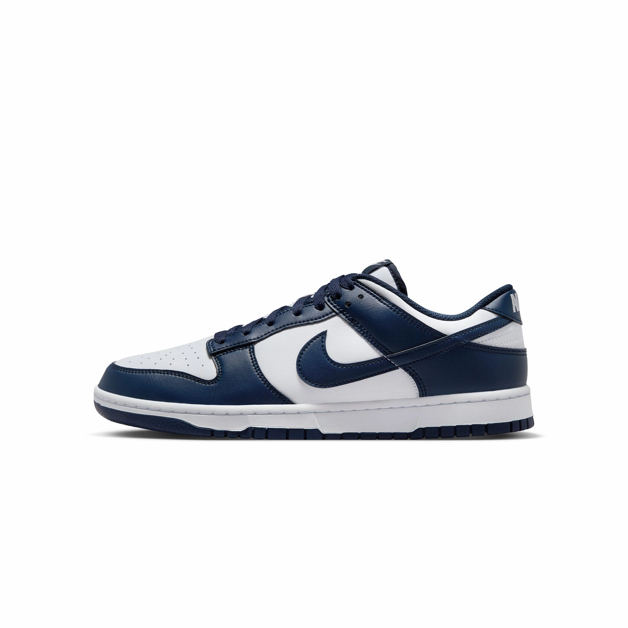 Stable Step Nike Mens Dunk Low Retro Shoes