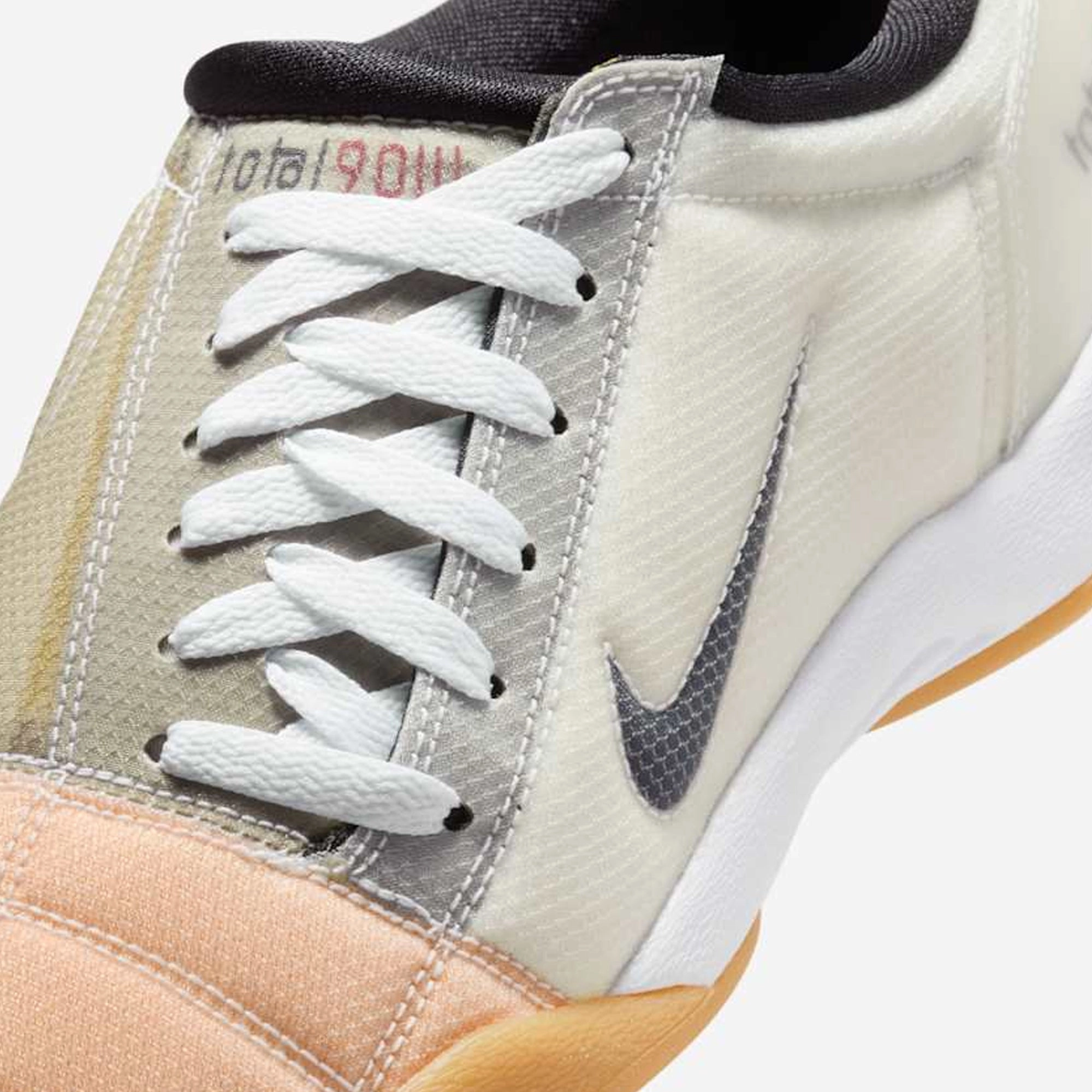 Nike Mens Total 90 Shoes Vibrant Style