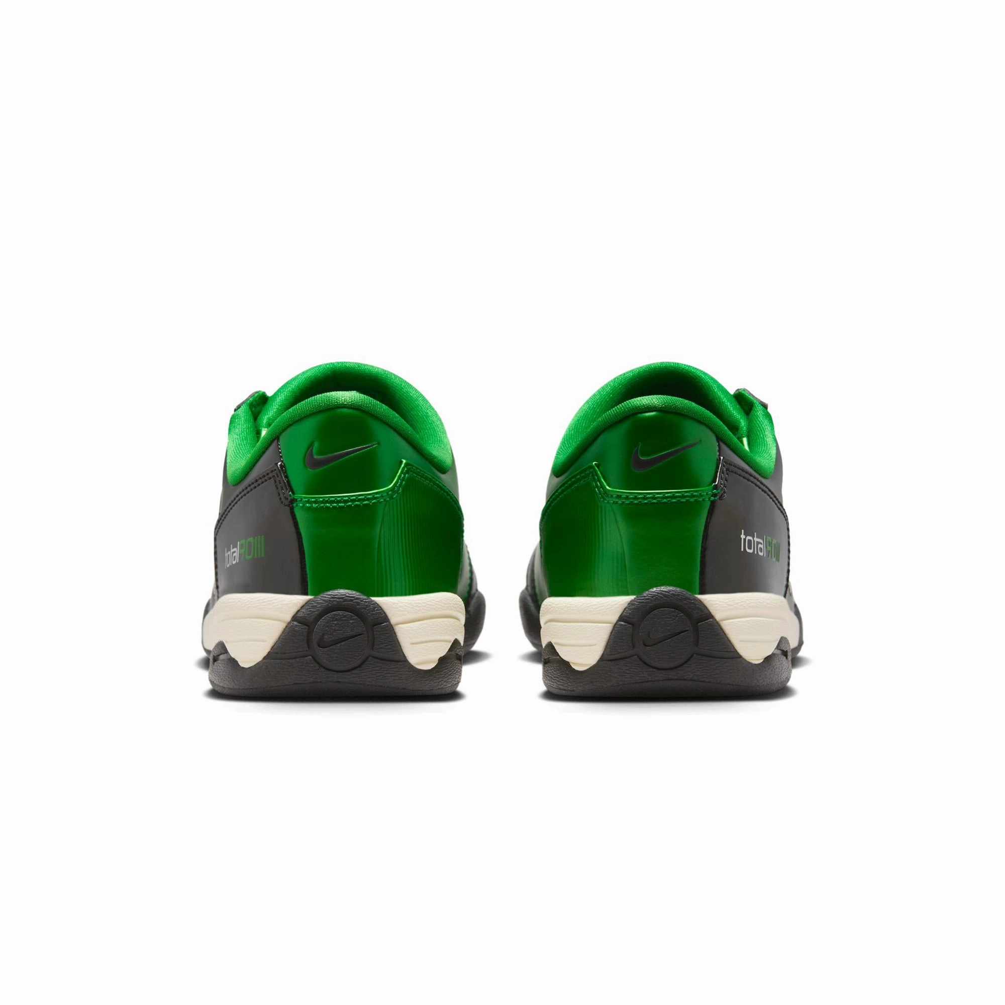 Nike Mens Total 90 SP Shoes Elevated traction