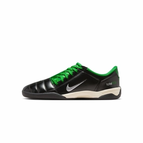 Lightweight Comfort Nike Mens Total 90 SP Shoes
