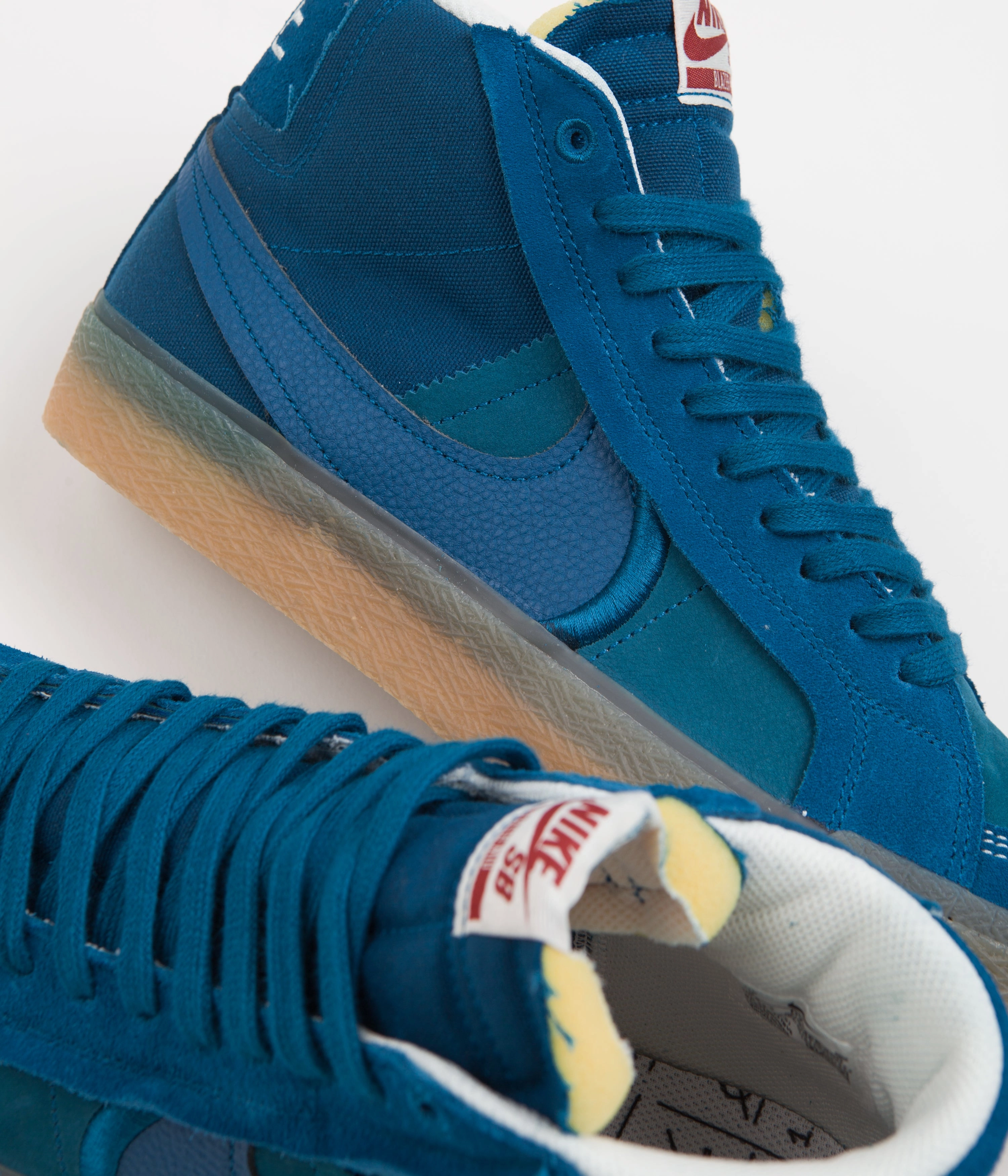 Nike SB Blazer Mid Premium Shoes - Green Abyss / Green Abyss - Phantom All Purpose Sole