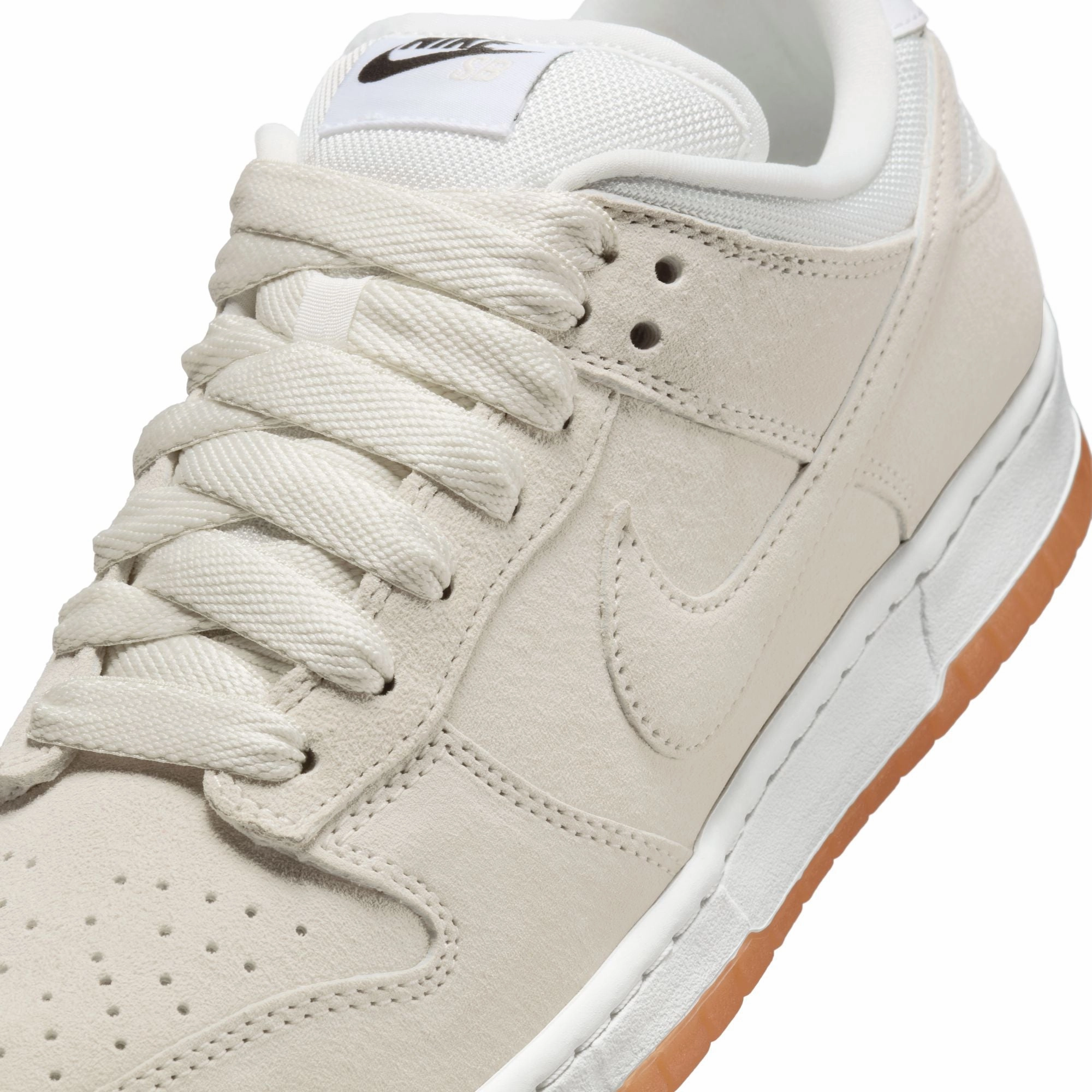 Nike SB Mens Dunk Low Pro B Shoes Versatile Wear Gear