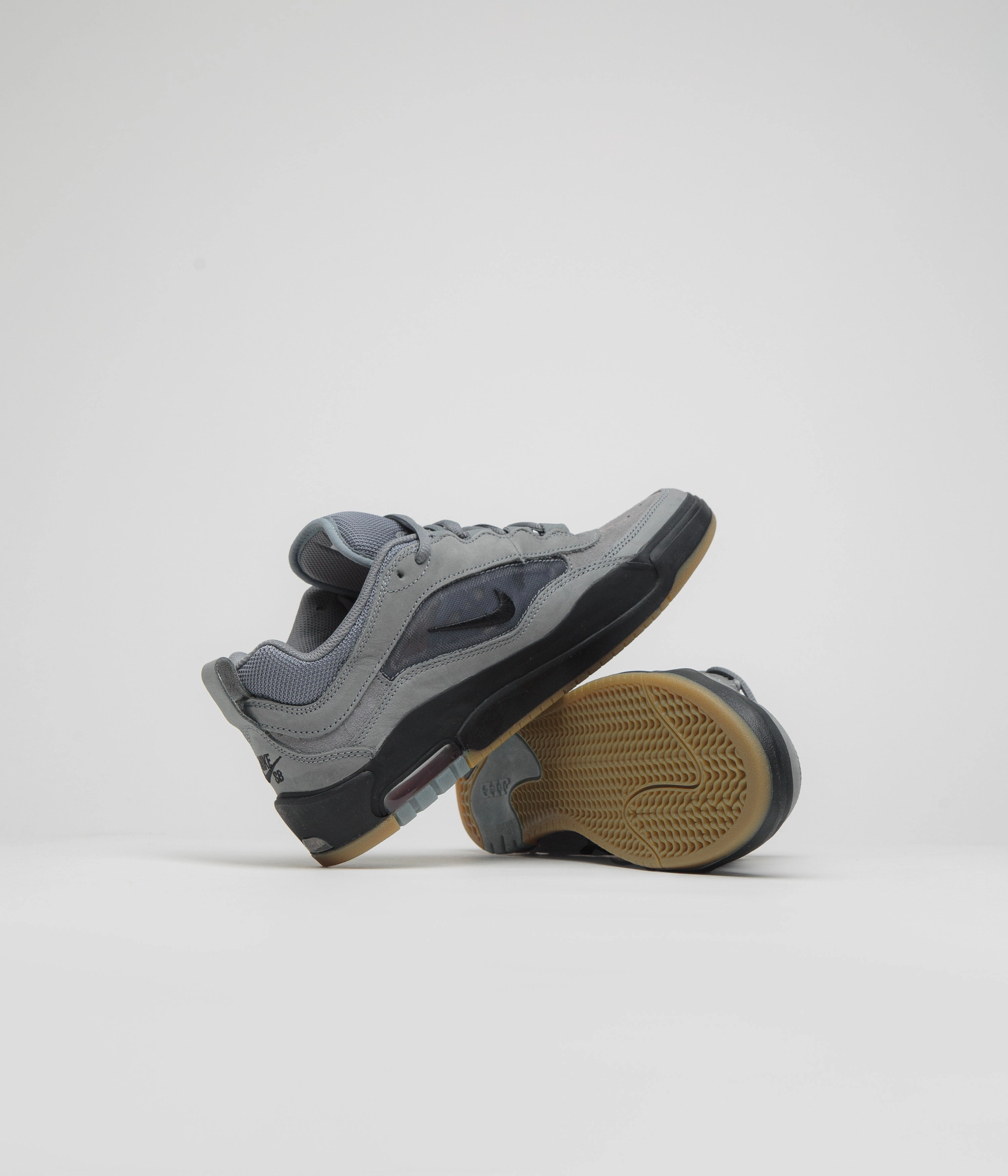 Nike SB Orange Label Air Max Ishod Shoes - Cool Grey / Black - Cool Grey - Dark Grey Comfortable interior