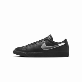 Nike SB x Dancer Skateboards Mens Zoom Blazer Low Shoes Light Grip
