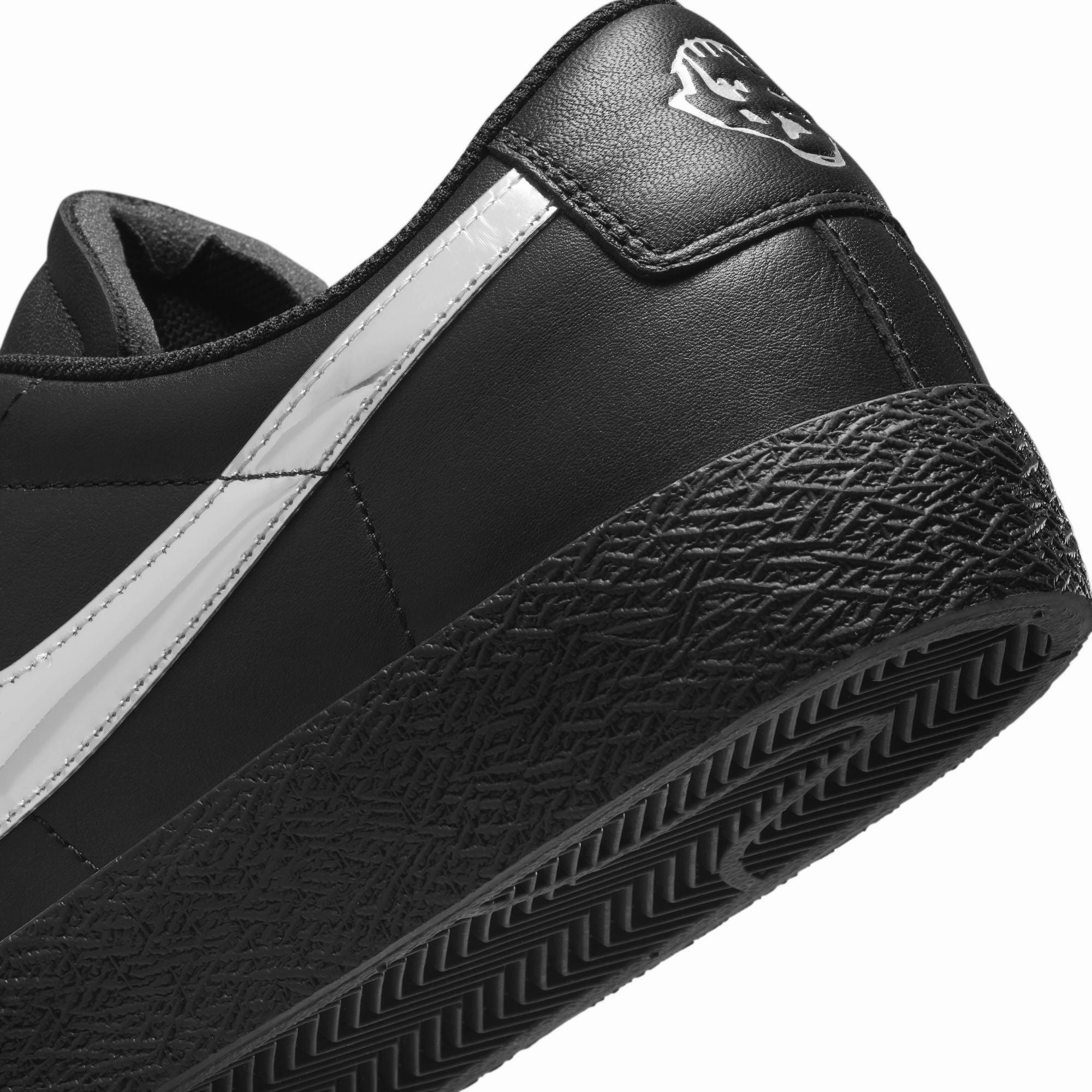 Nike SB x Dancer Skateboards Mens Zoom Blazer Low Shoes Breathable wear