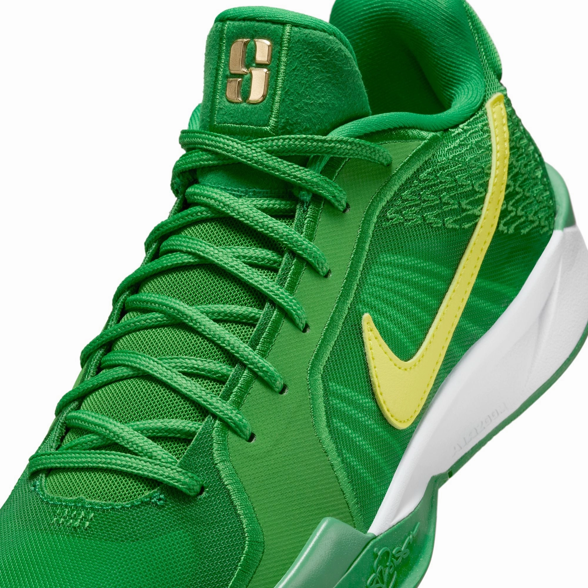 Nike Womens Sabrina 2 Oregon Shoes Reathable Material