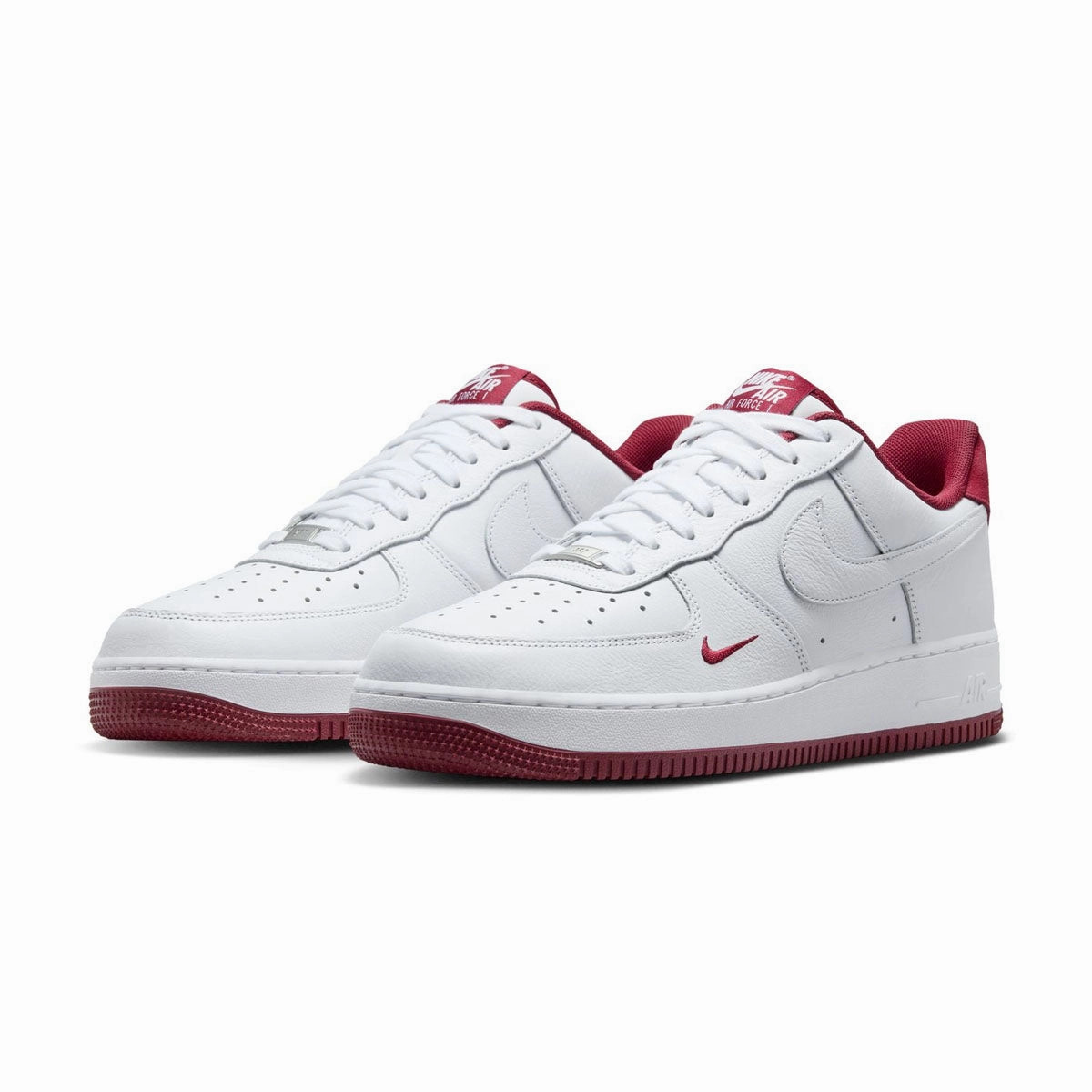Padded Form Air Force 1'07 LV8 'White Team Red'