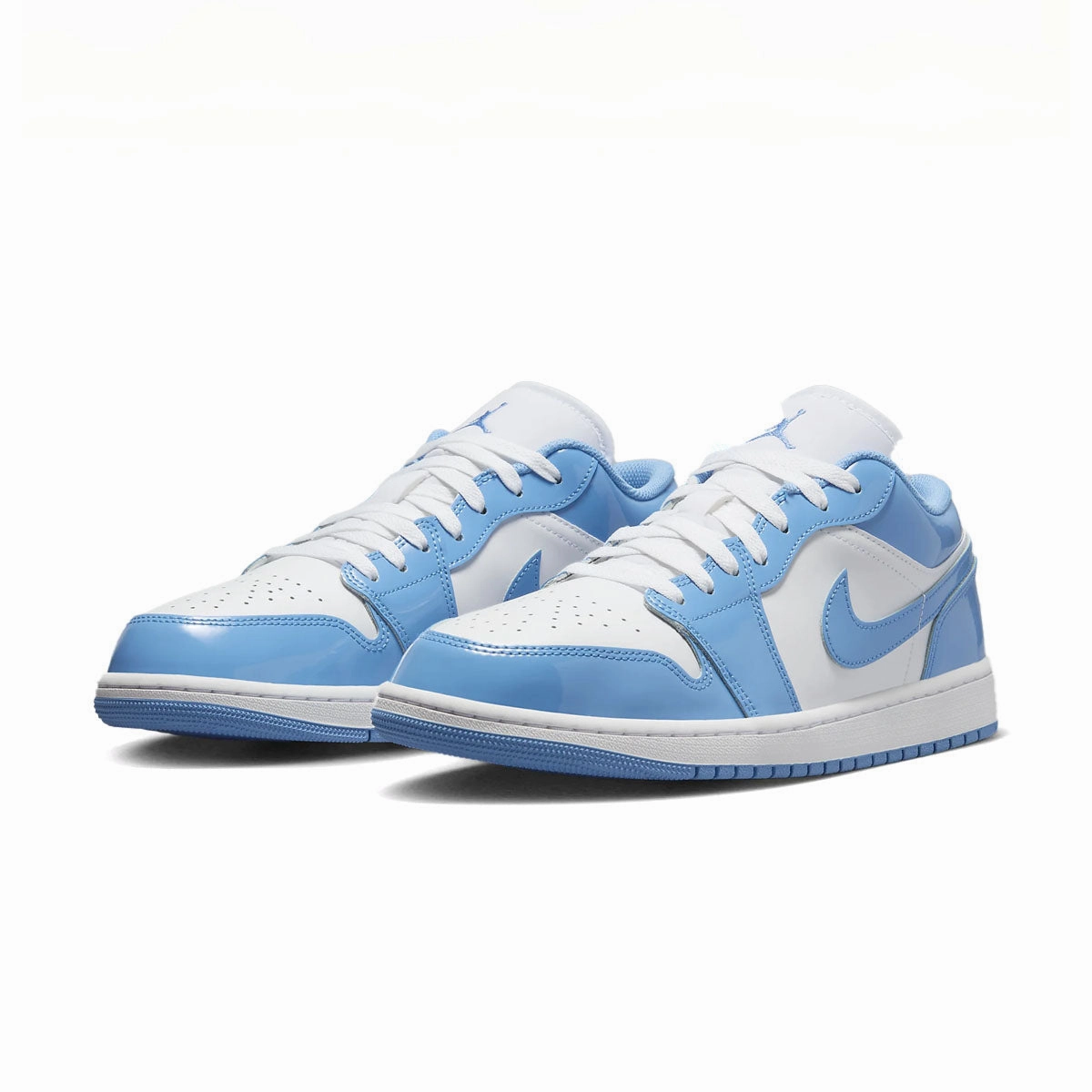 Push Off Boost Air Jordan 1 Low SE 'Legend Blue'