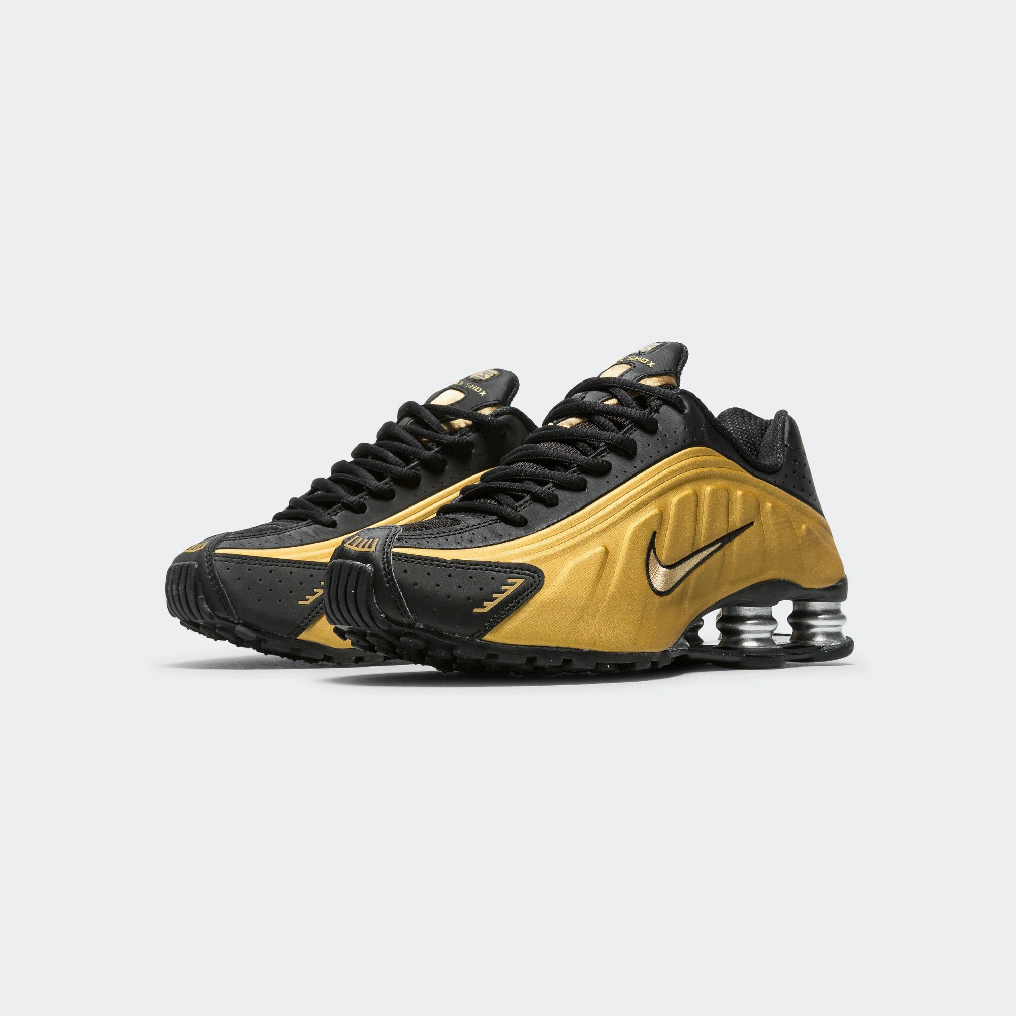 Quick dry system Womens Shox R4 - Black/Metallic Gold-Metallic Silver