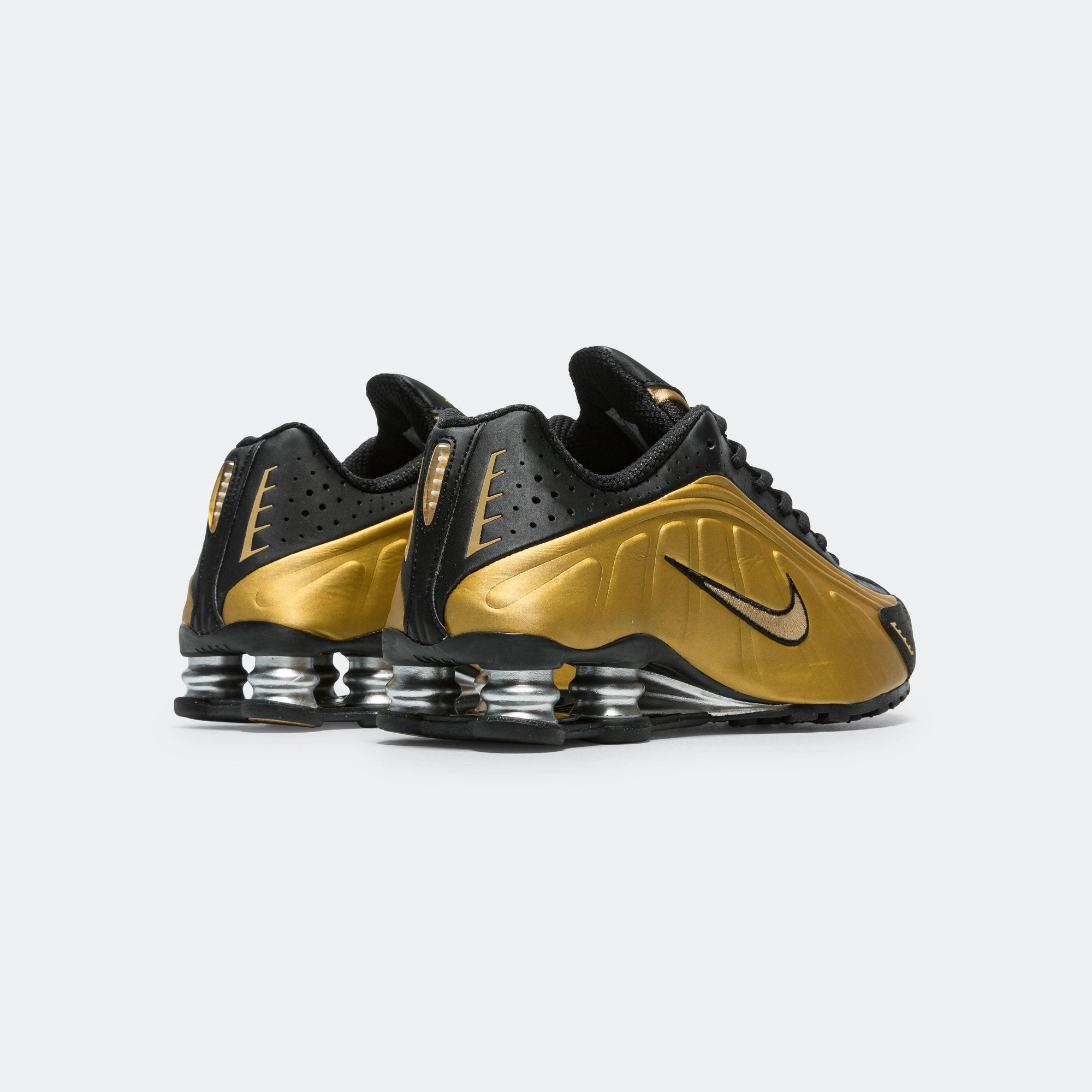 Quick dry system Womens Shox R4 - Black/Metallic Gold-Metallic Silver
