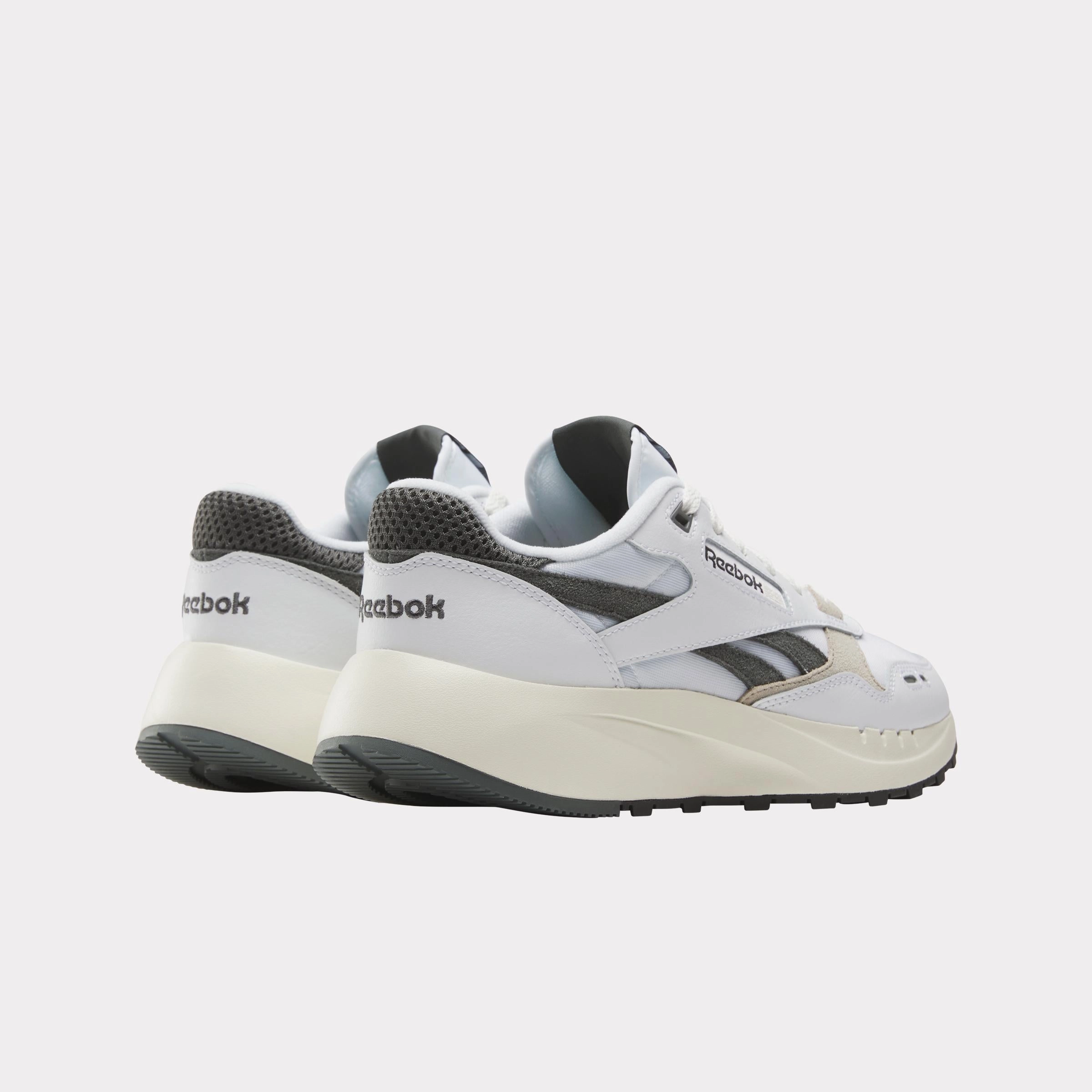 Reebok Footwear Men Classic Leather 2400 Shoes WHITE/GREY 5/VINTAGE CHALK Urban Glide