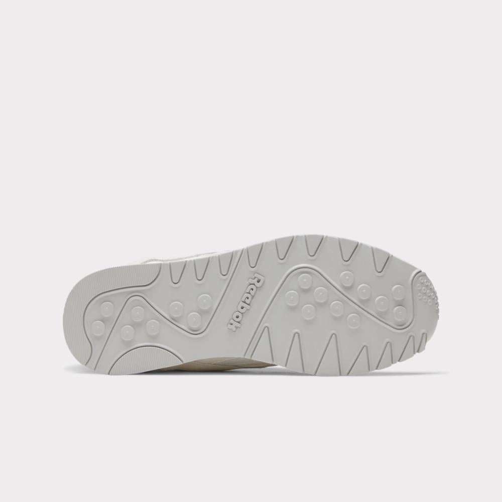 Reebok Footwear Men Classic Nylon Shoes WHITE/BARELY GREY/CHALK Daily Step-On Glide