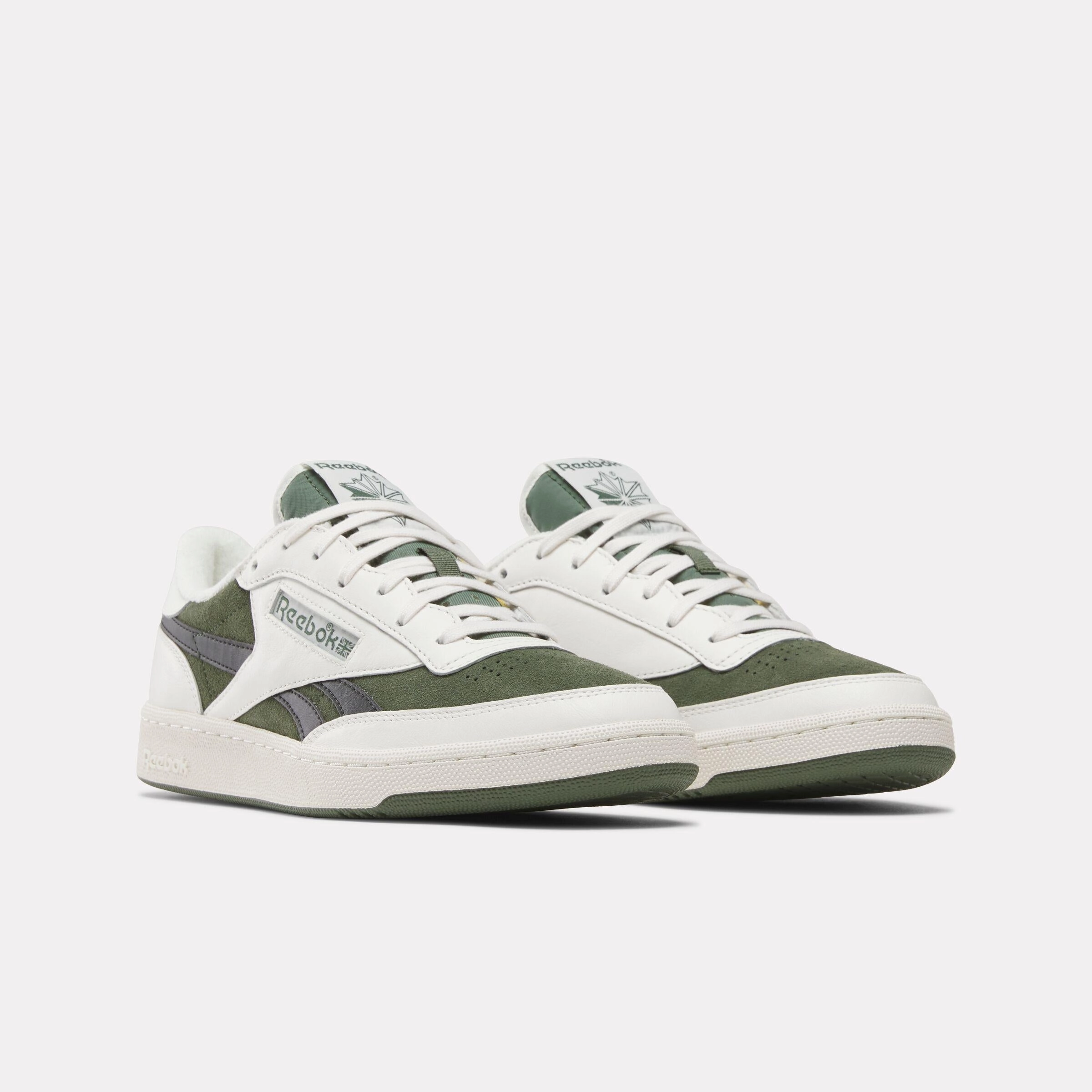Reebok Footwear Men Club C Revenge Vintage II Shoes CHALK/BREAKAWAYGREEN/WASHEDBLA Soft Touch