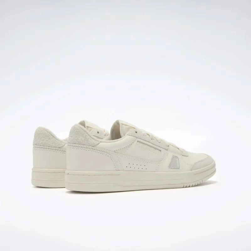 Reebok Footwear Men LT Court Shoes CHALK/VINTAGECHALK/MOON Fresh Pace