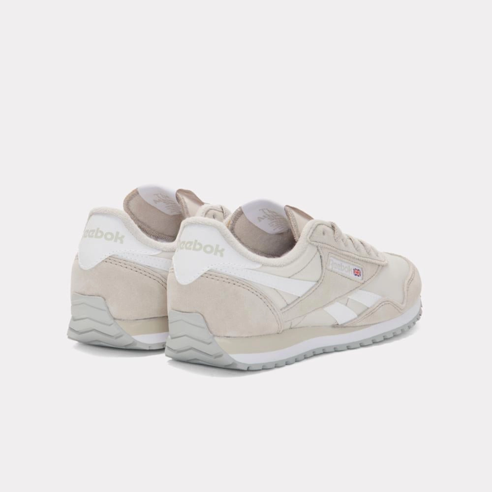 Reebok Footwear Women Classic AZ Shoes SPORT BEIGE/SPORT BEIGE/WHITE Urban Step Comfort