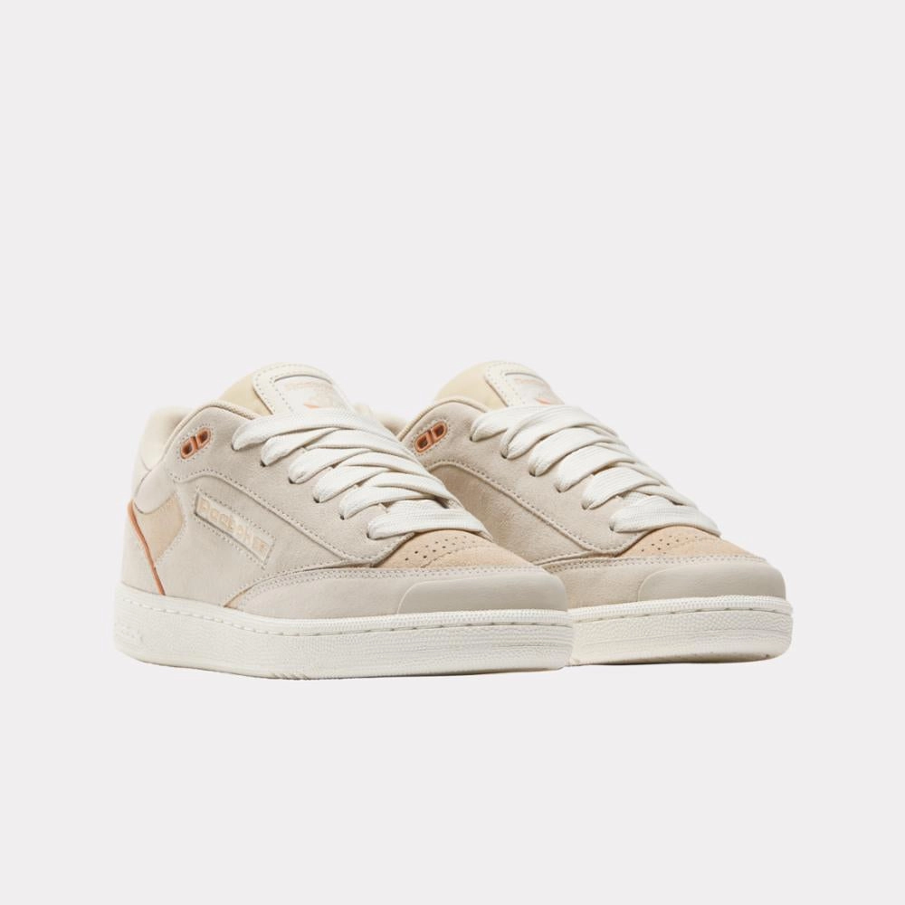 Reebok Footwear Women Club C Bulc Clean Shoes SAND/TAN/CLAY Easy Sprint