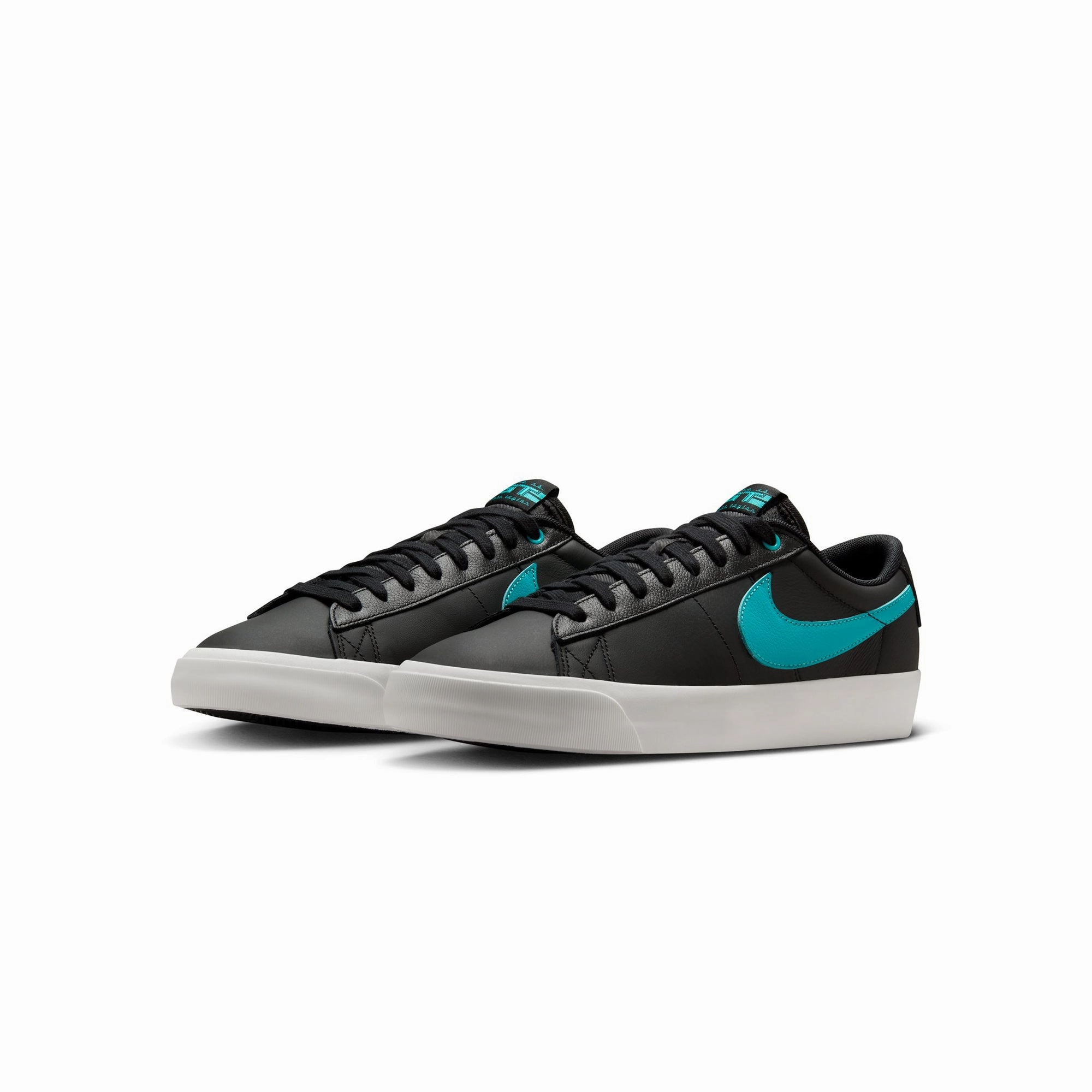 Refined Ease Nike SB Mens Blazer Low Pro GT Shoes