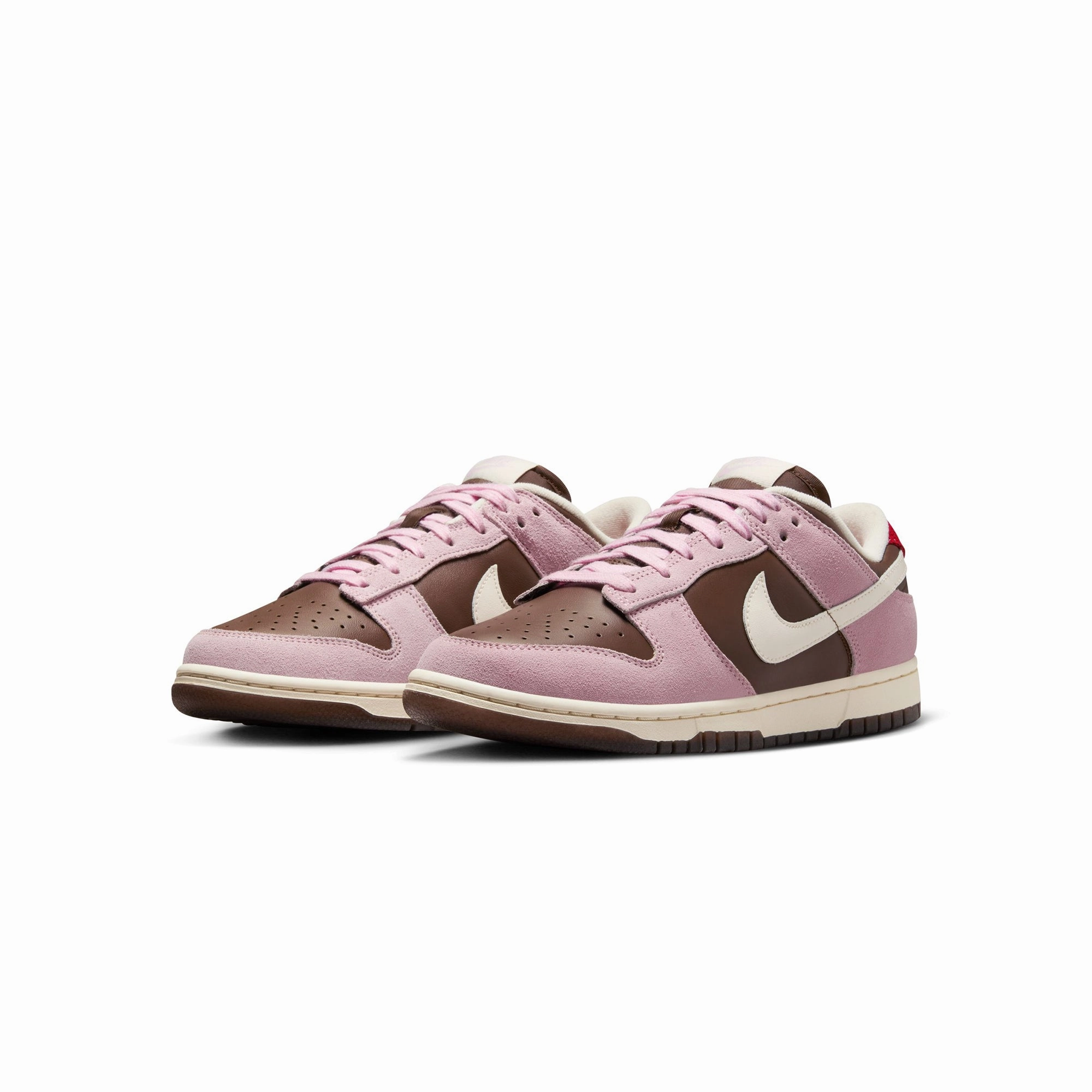 Responsive Motion Fit Nike Womens Dunk Low "Neapolitan" Shoes