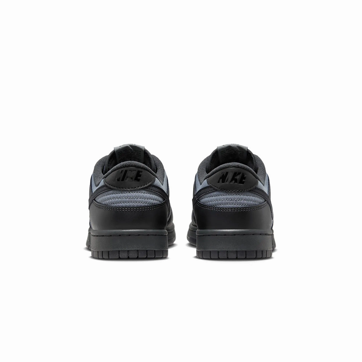 Rugged Build Dunk Low Retro SE ' Off Noir Smoke Grey'