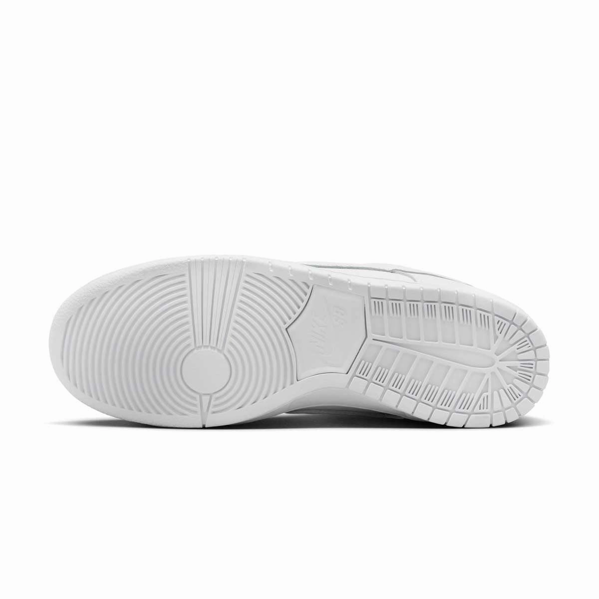 SB Dunk Low Pro 'White' Streamlined wear