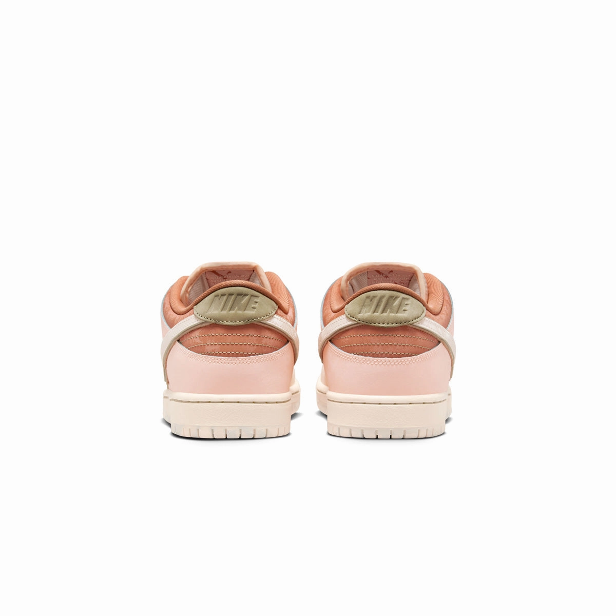 SB Dunk Low Pro Premium 'Trocadero Gardens' Flex Fit Panels