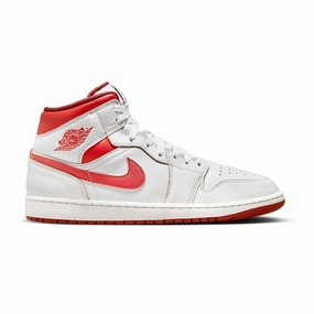 Fashion-forward materials Timeless Design Air Jordan 1 Mid SE 'Dune Red'