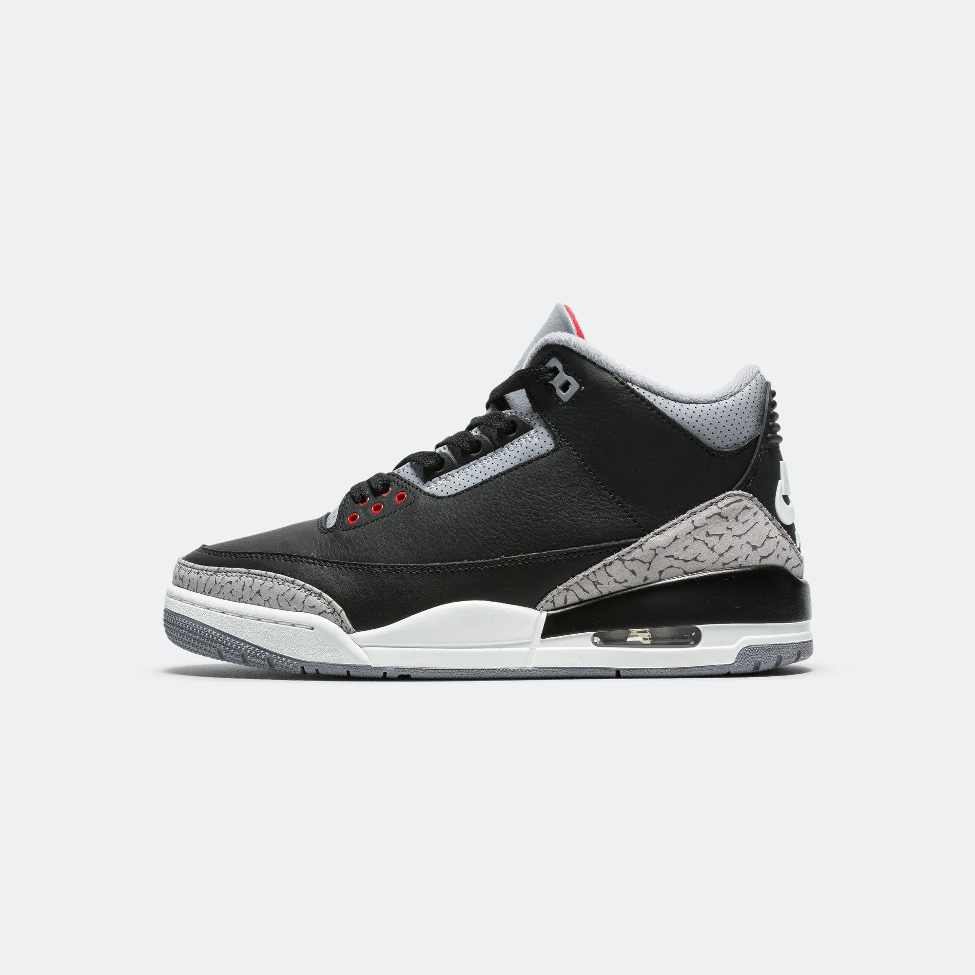 Soft cushion Built-In Lining Air Jordan 3 Retro - Black/Fire Red-Cement Grey-Summit White