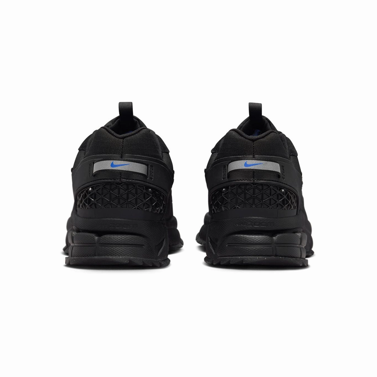 Signature Style Zoom Vomero Roam 'Black'