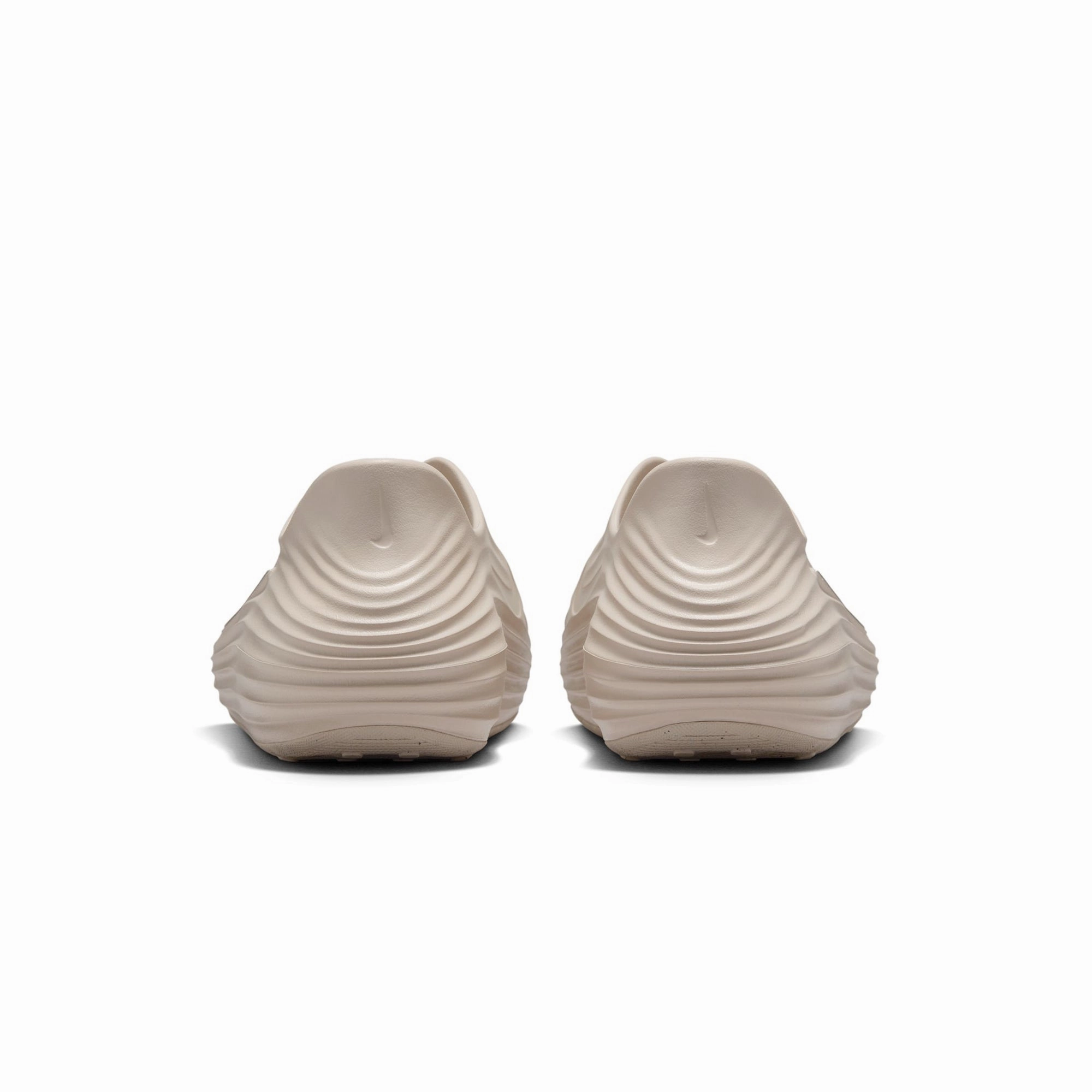 Slim performance Nike Womens ReactX Rejuven8 Sandals