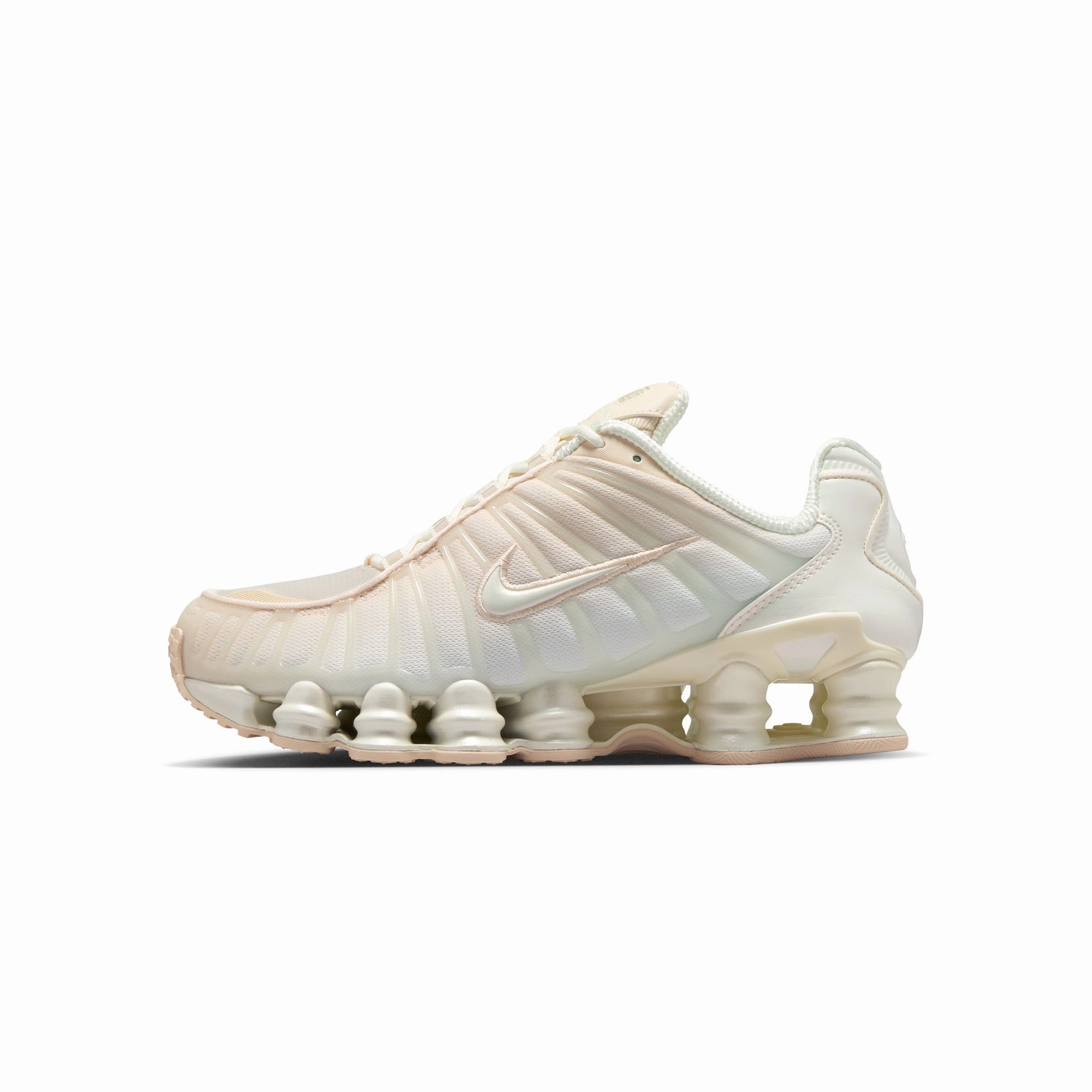 Smooth Fit Edge Nike Womens Shox TL Shoes