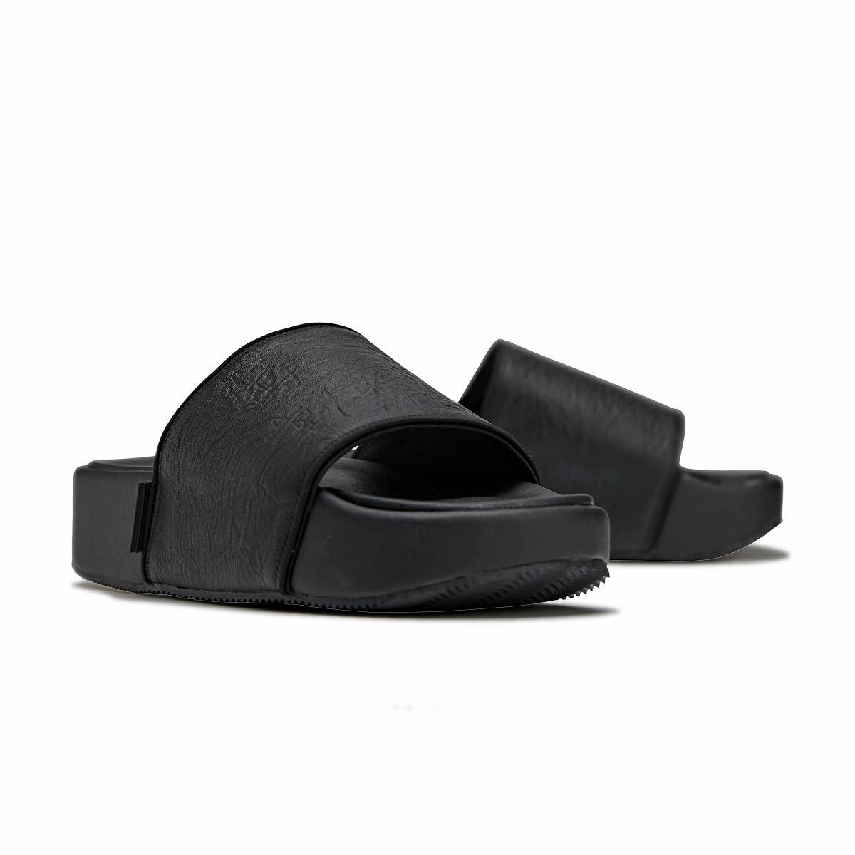 Soft Footbed Leather Slides 'Black'