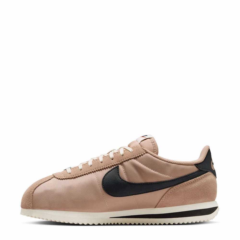 Soft Glide Step-On Cortez - Womens