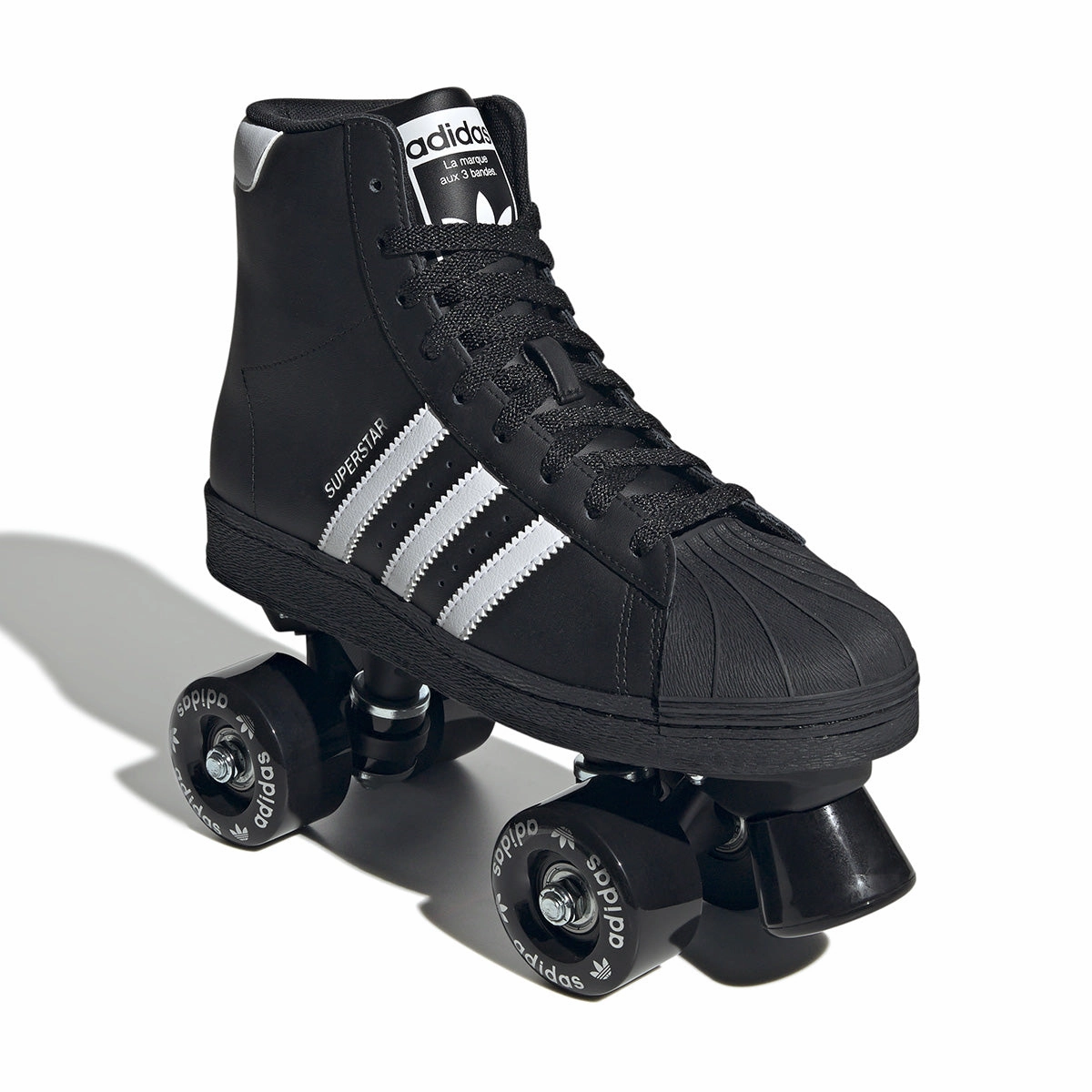 Soft Step-On Move Layer Superstar 82 Skate 'Black White'