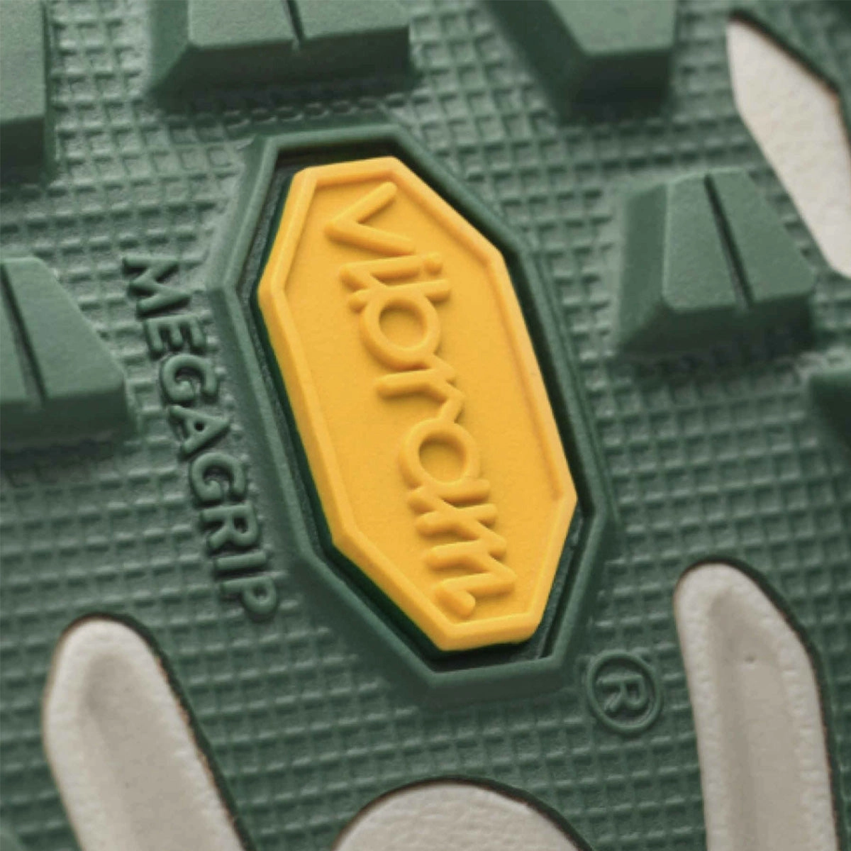 Soft Walk Move-Out   MAAP Tecton X2 'Pumice Stone Limeade'