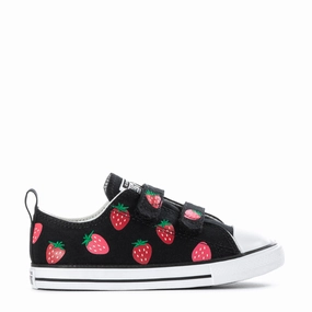 Chuck Taylor All Star 2V - Toddler running on a track shoes