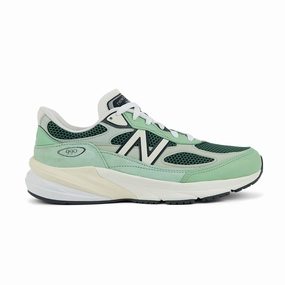 In USA 990v6 'Avocado' Neutral Base On-The-Go Footwear